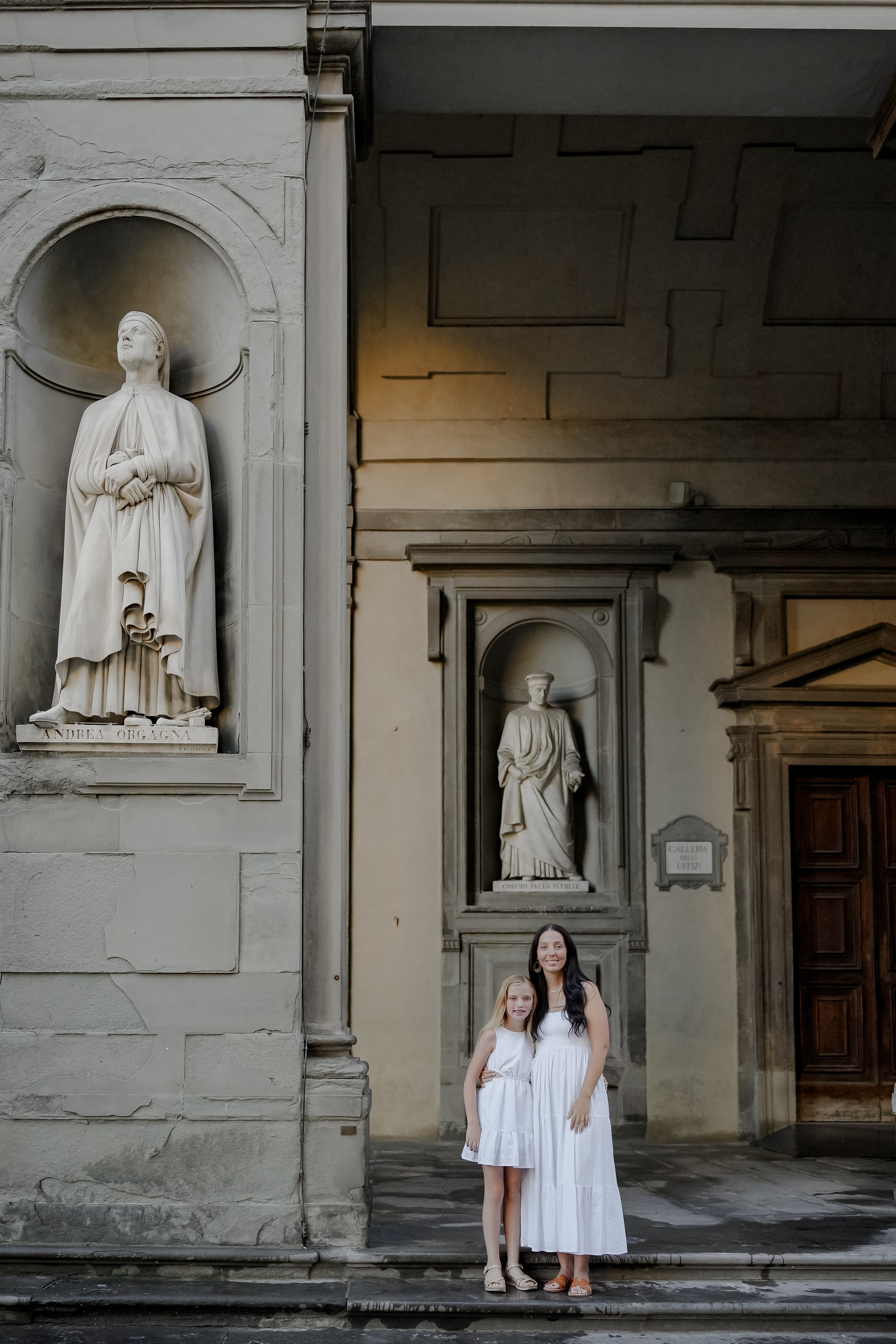 Stella & Family. Wedding Photographer in Italy