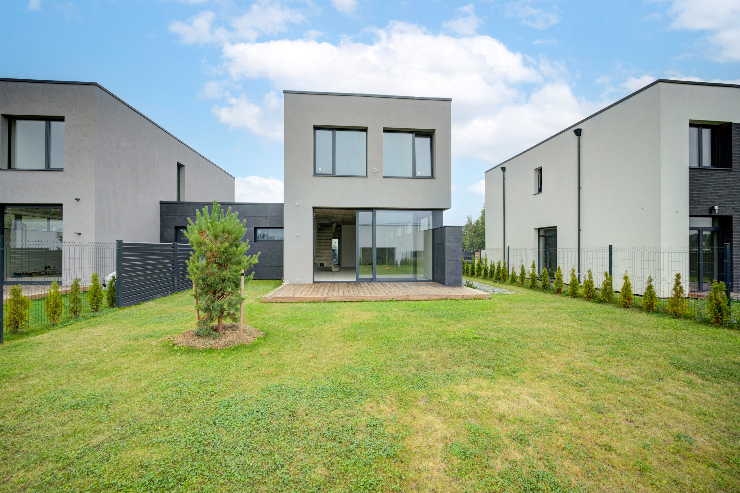 Panoramos g. 9, Bendoriai. Elina Sapiega fotografė Vilniuje