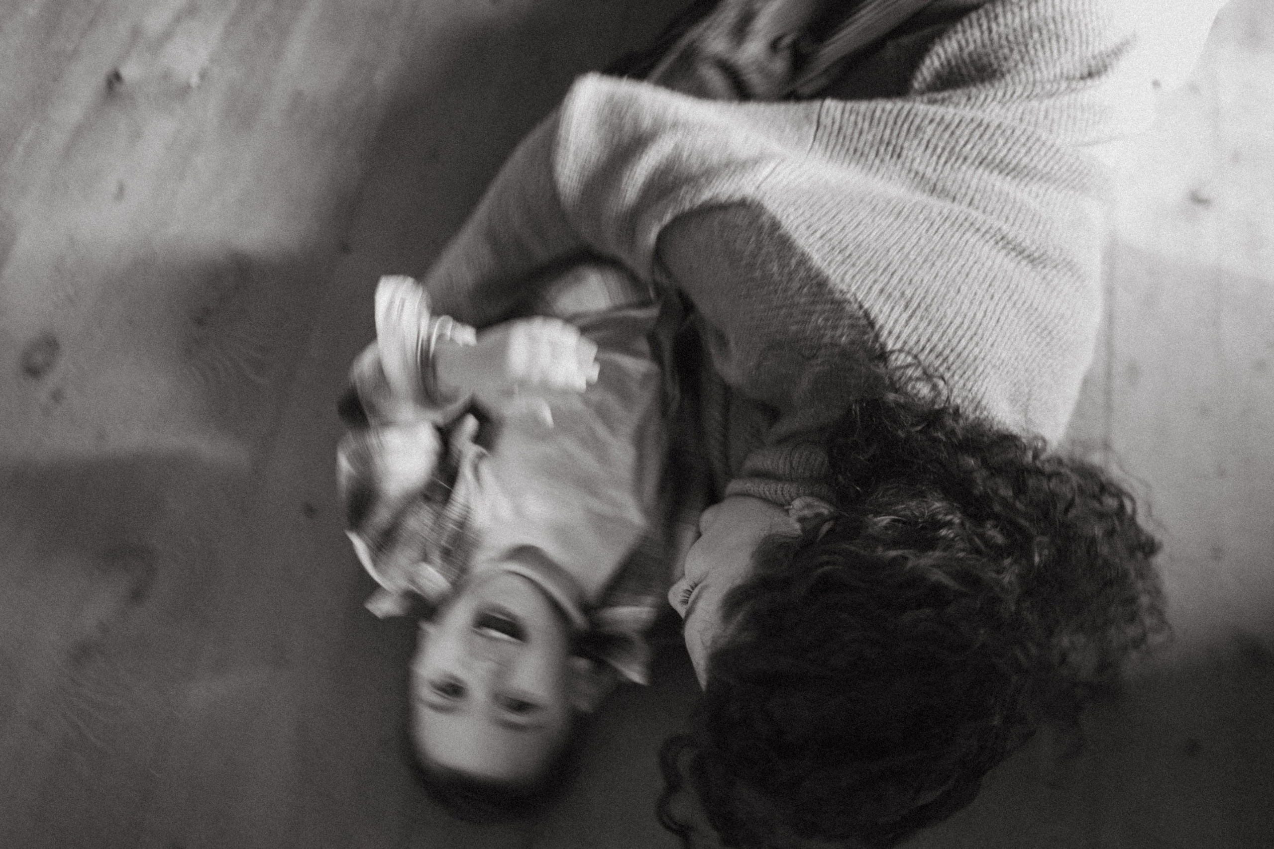 Lika and Anar. Family photographer in Saudi Arabia