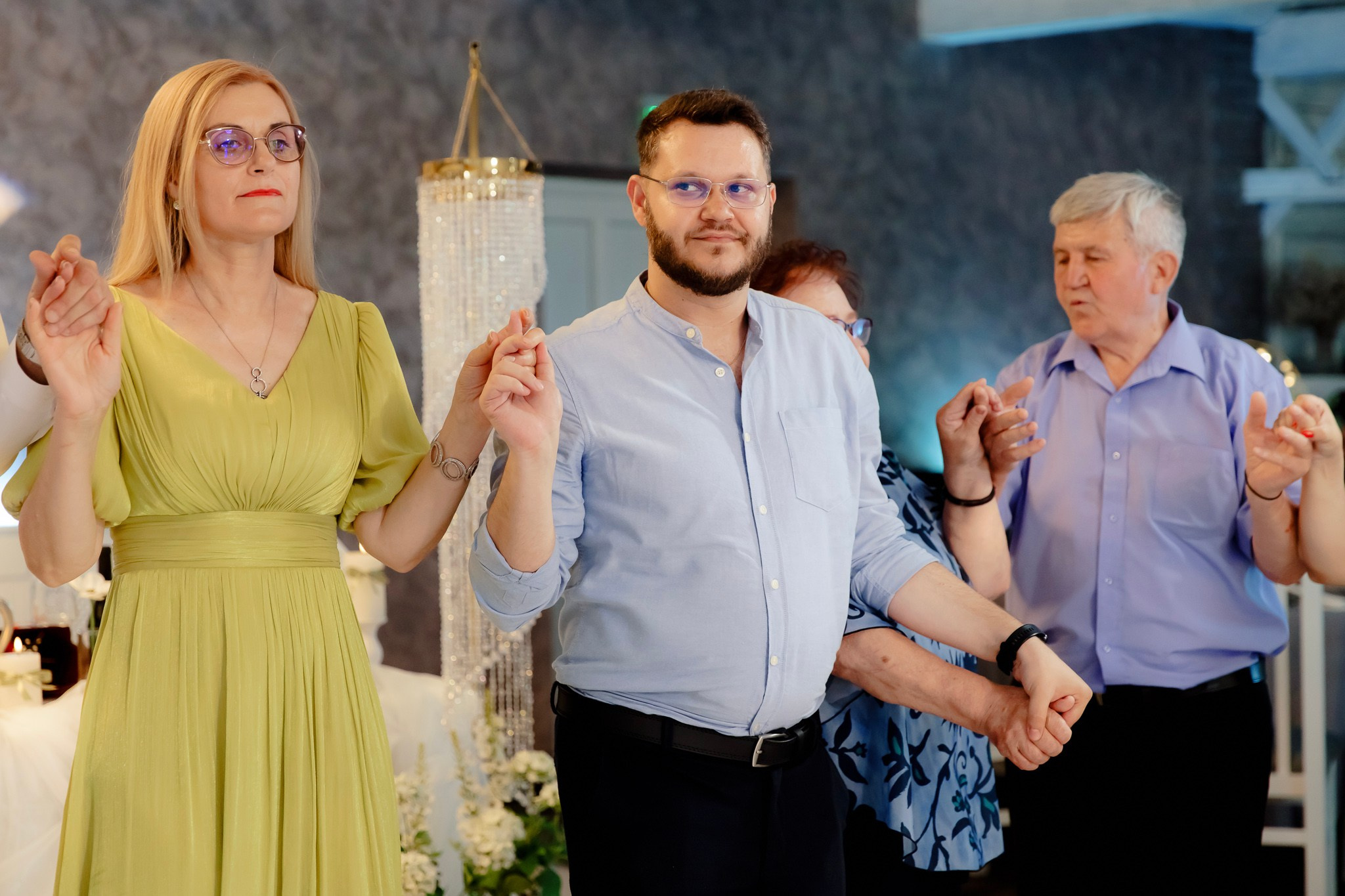 Ioana & Ionuț | Nuntă de poveste la Păstrăvăria Poiana din Mălini județul Suceava. Servicii foto-video profesionale, pentru momente de neuitat