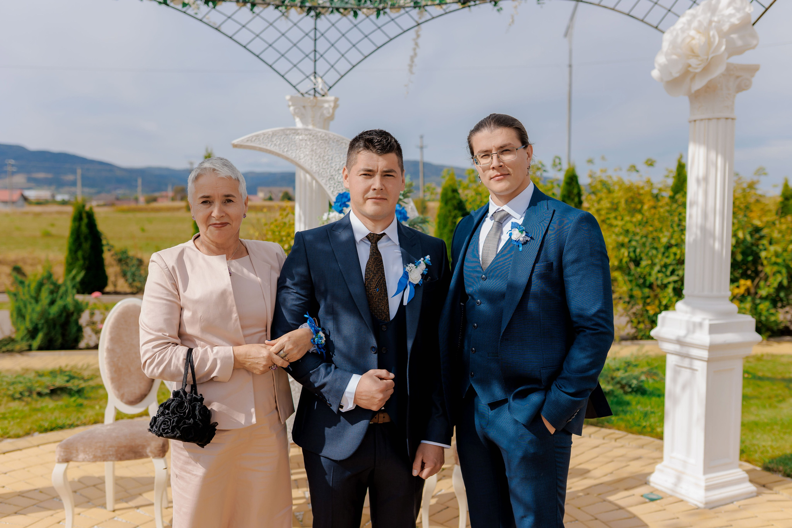 Loredana & Emilian – Ziua Nunții | Videografie - fotografie Botez Suceava, Iași, Botoșani. Servicii foto-video profesionale, pentru momente de neuitat