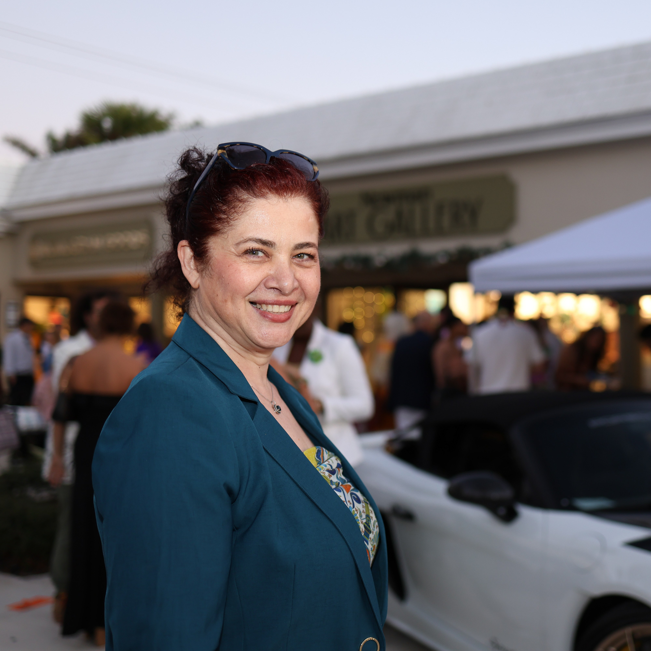 Paradise Coast Lifestyle Magazine. Out and About 239