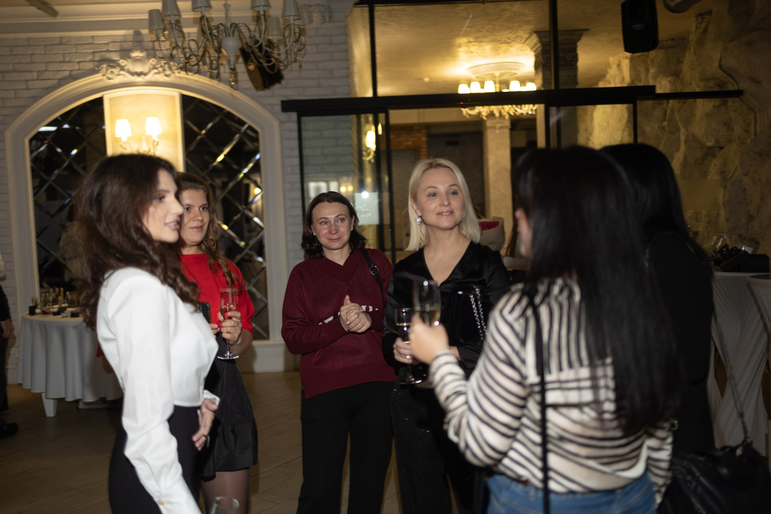 AstroBrut Conference. Wedding and family photographer