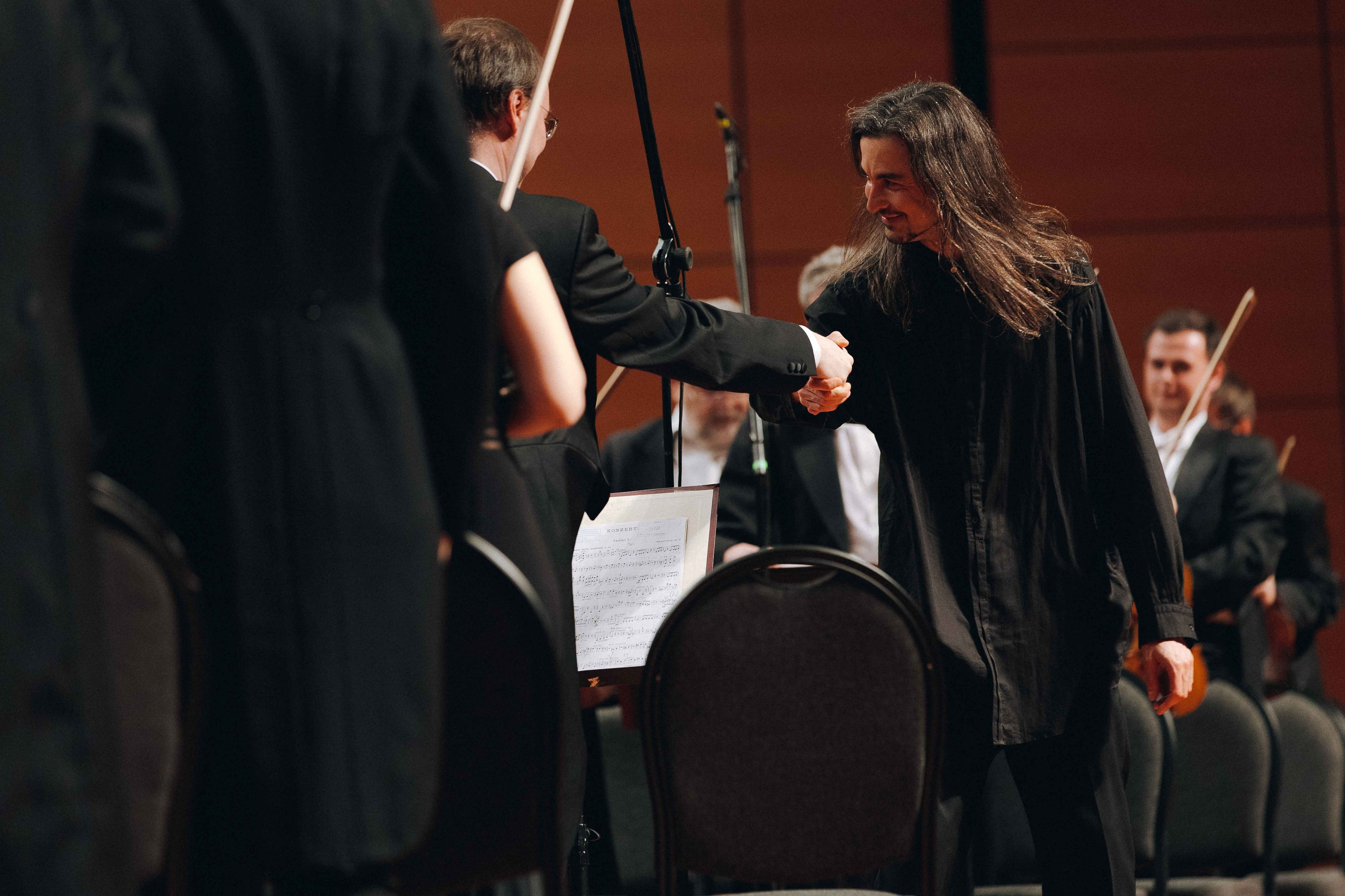 The Tchaikovsky Academic Grand Symphony Orchestra in Istanbul. Wedding&Event photographer Ismail Rzayev in Baku