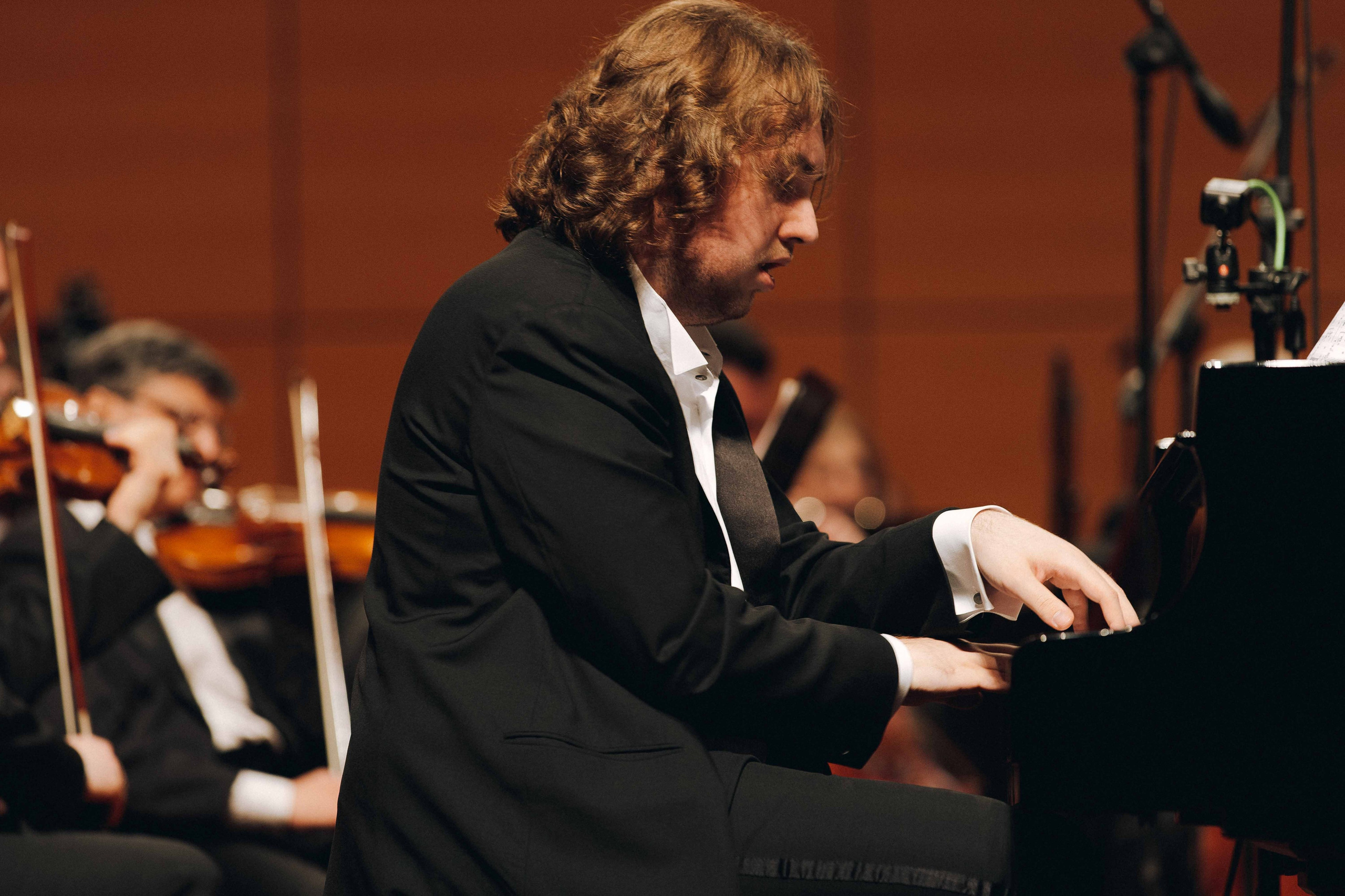 The Tchaikovsky Academic Grand Symphony Orchestra in Istanbul. Wedding&Event photographer Ismail Rzayev in Baku