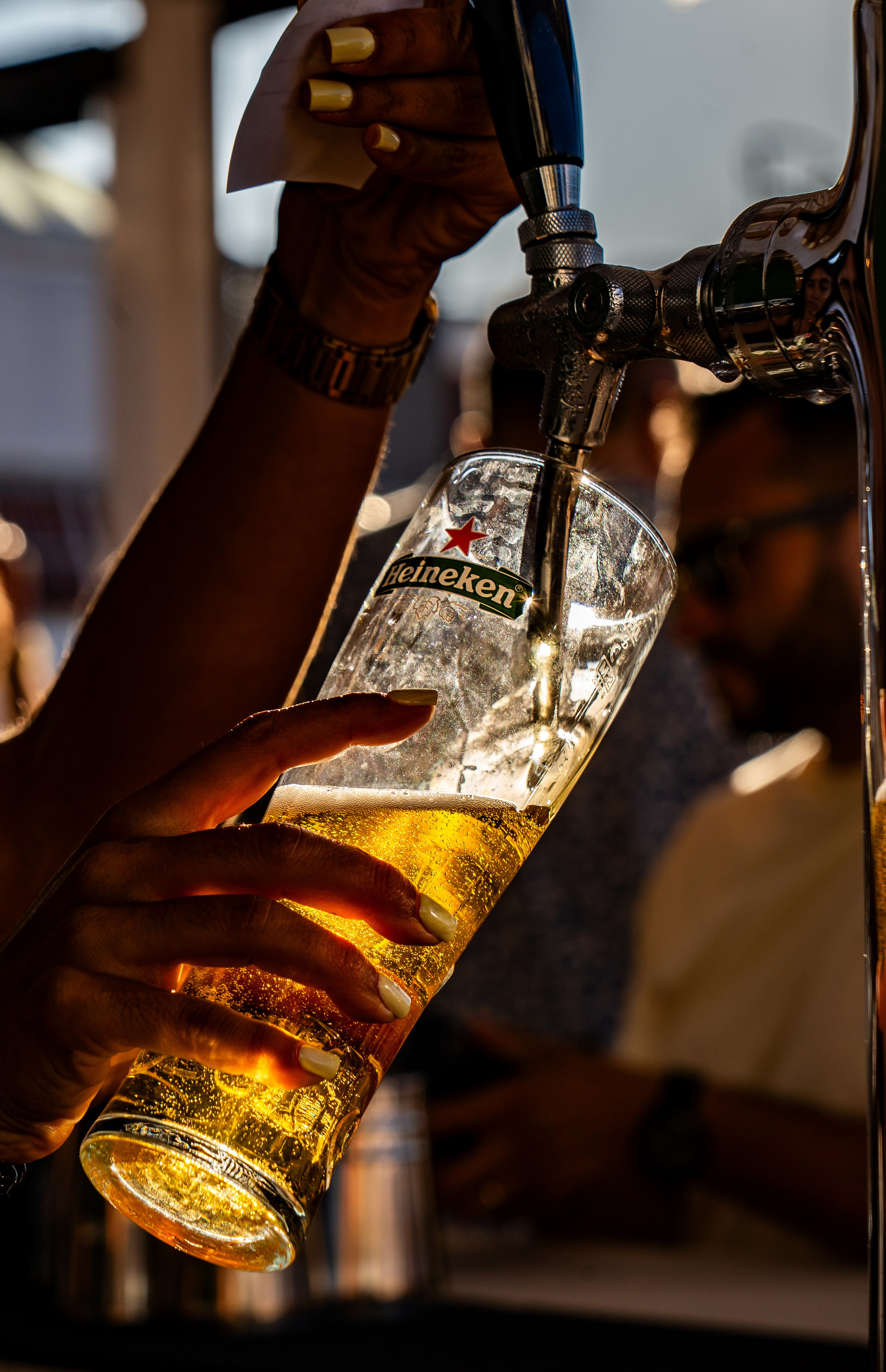 SELINA HOSTELS. REC21Films audiovisuals productions