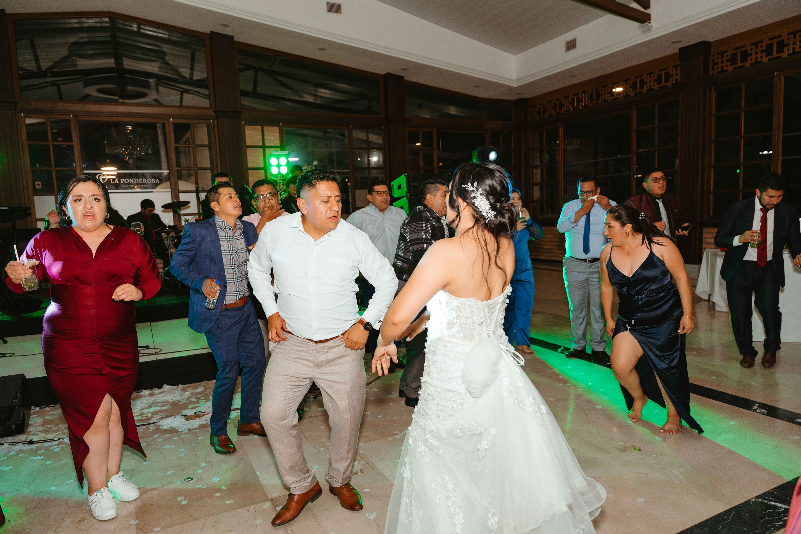 Karol y Jairon. Fotógrafo de bodas en Loja Ecuador | Piero Alvarez PH