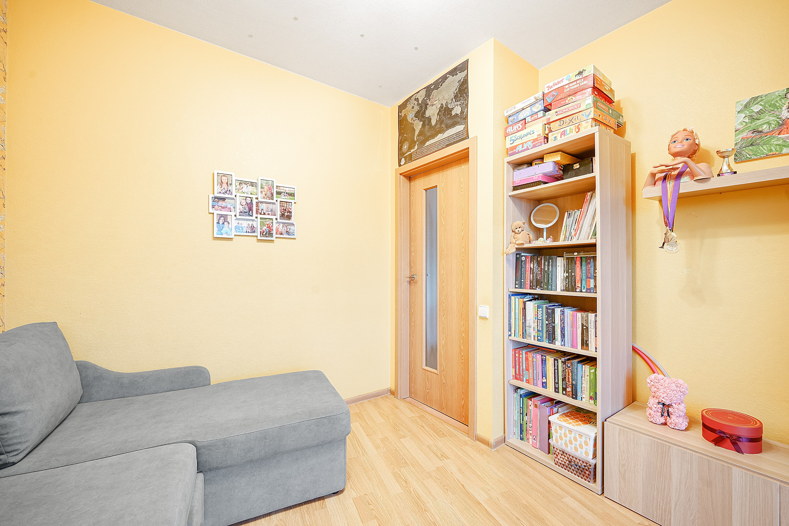 Jonažolių g, 13. Elina Sapiega fotografė Vilniuje