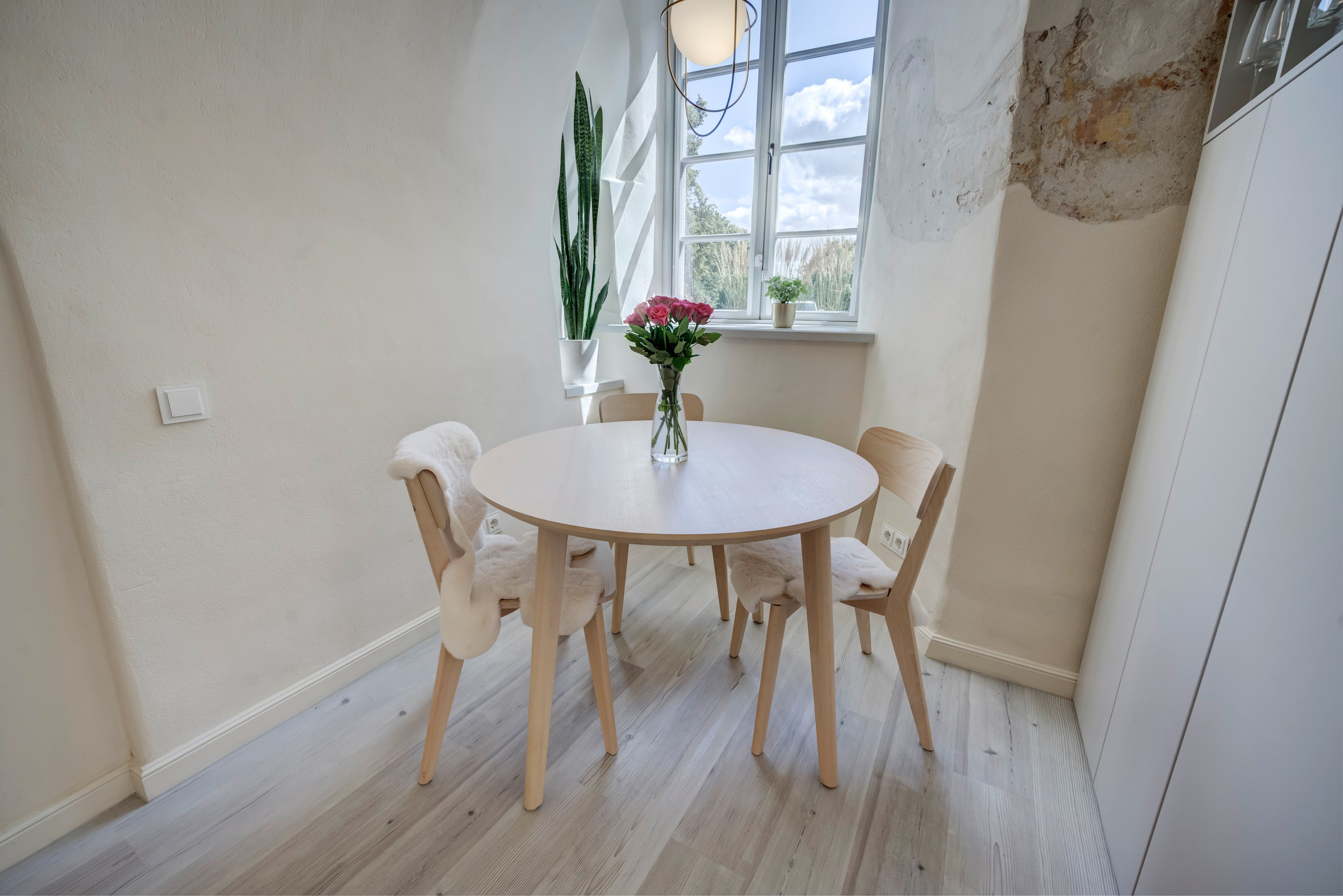 Butų, gyvenamųjų namų, komercinių patalpų fotografavimas. Elina Sapiega fotografė Vilniuje