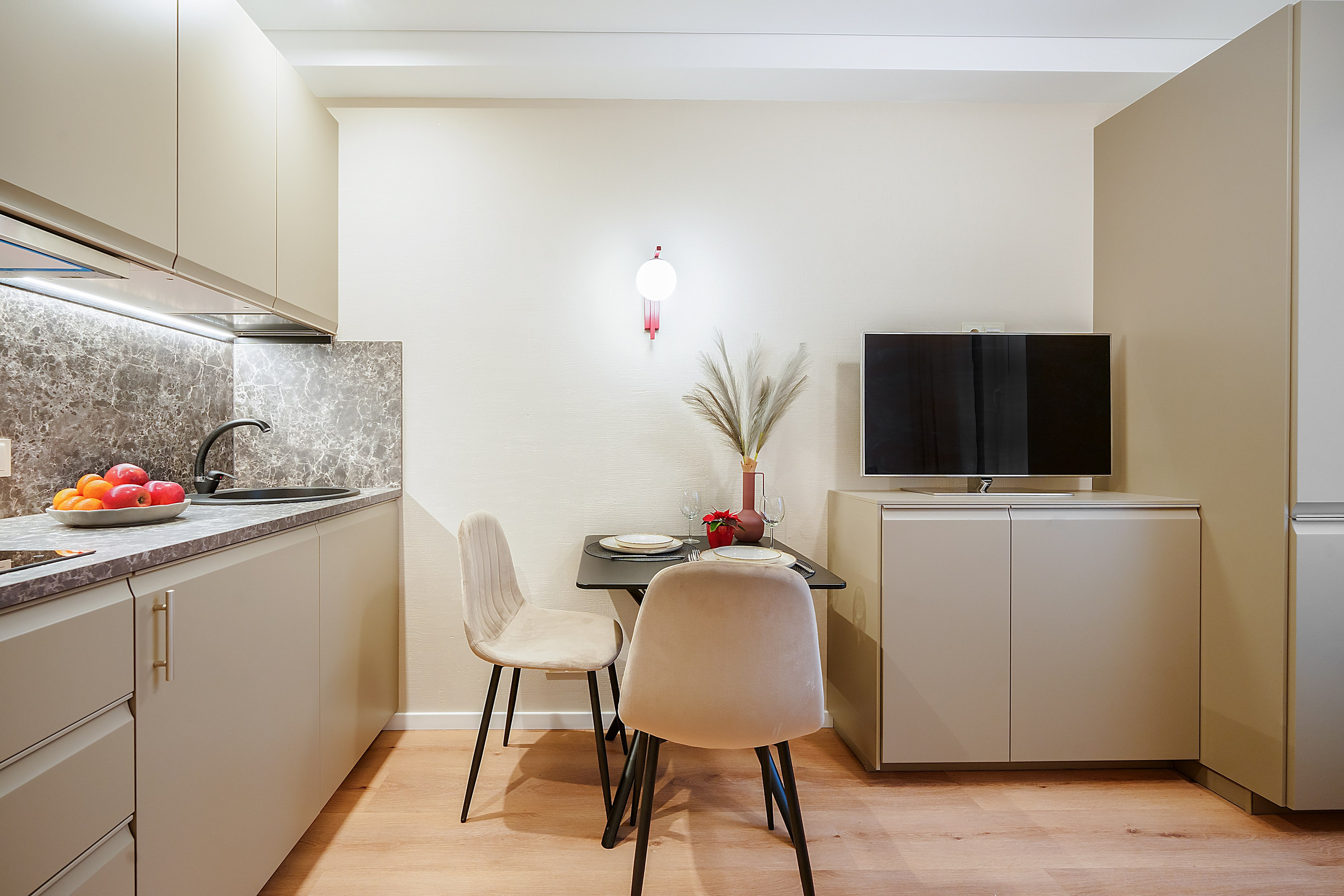 Birželio g. 9. Elina Sapiega fotografė Vilniuje