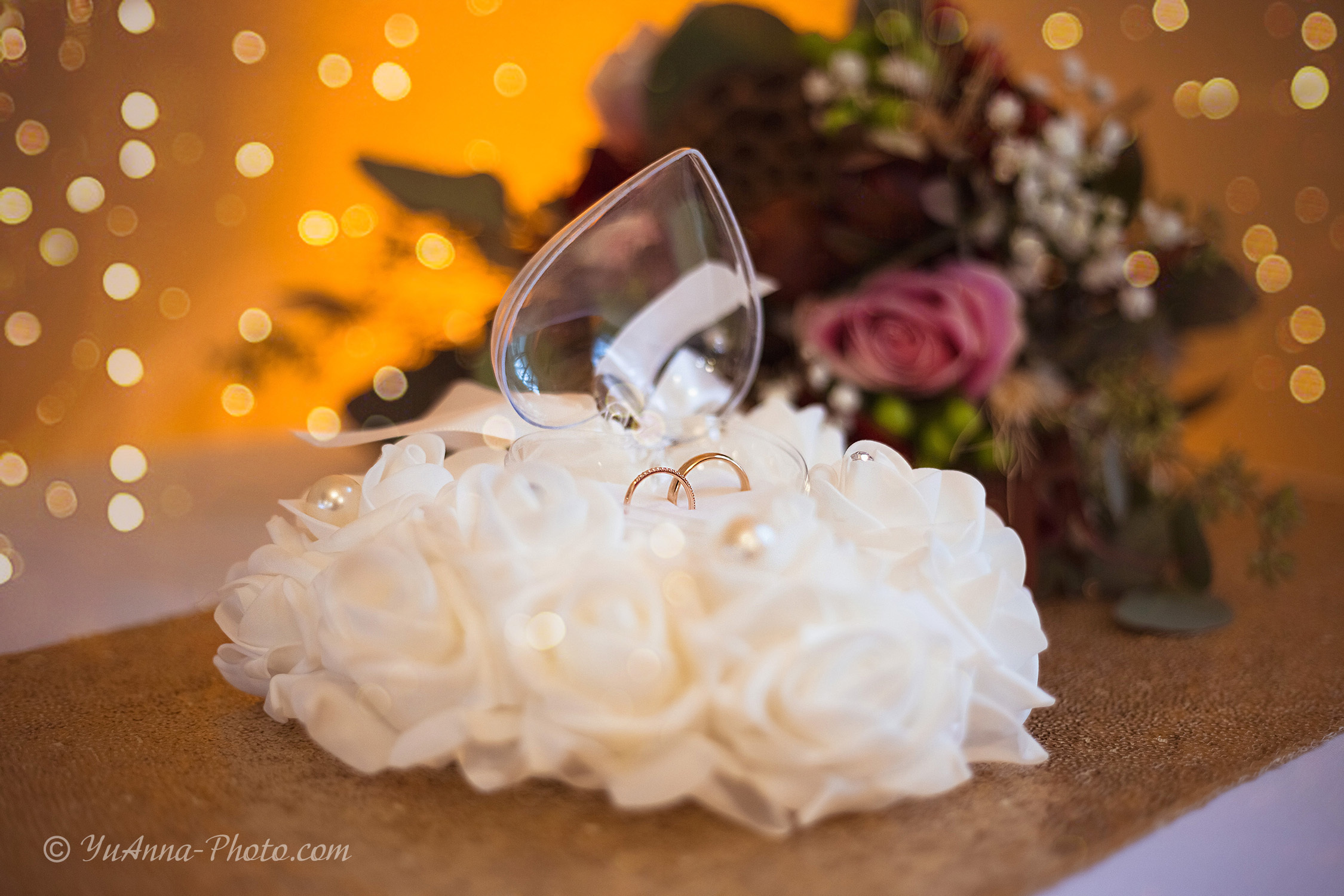 Wedding. YuAnna studio. Family & Kids Photographer in Seattle area, located in