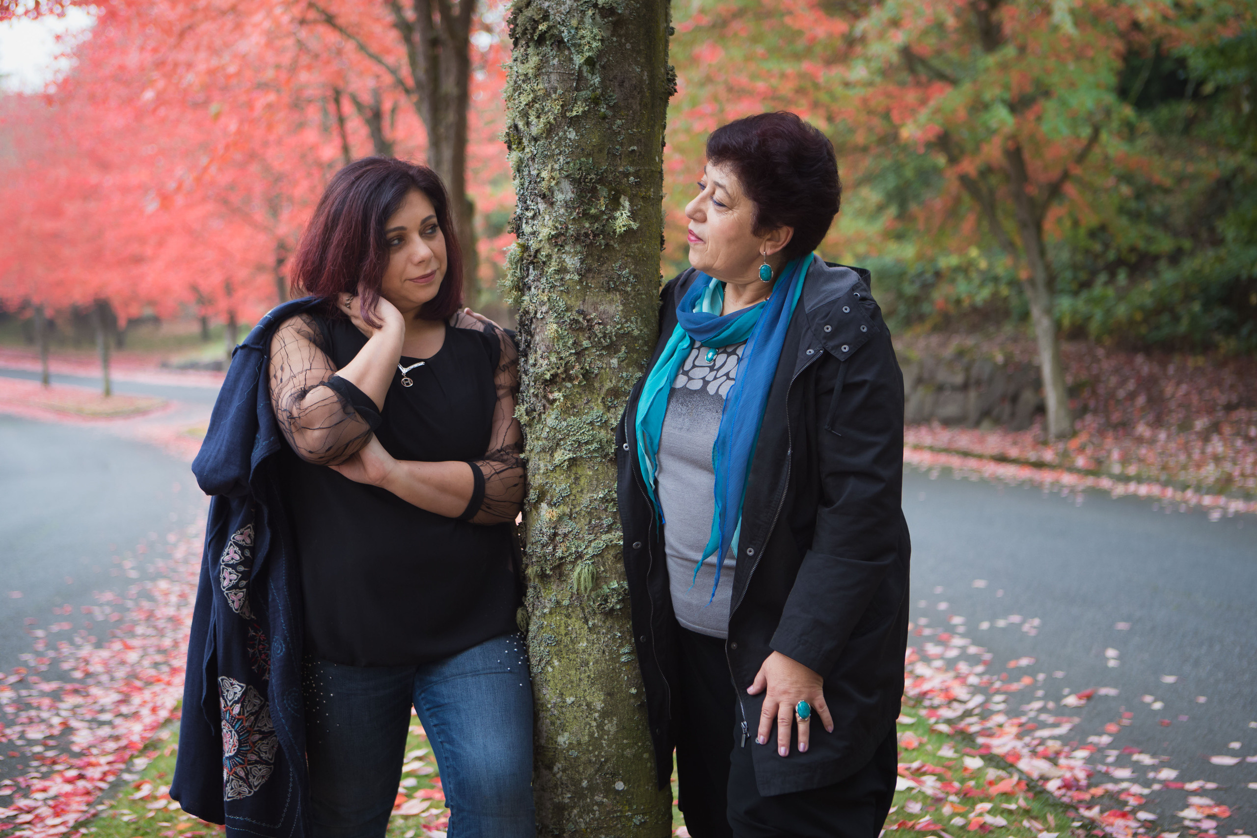 Fall. YuAnna studio. Family & Kids Photographer in Seattle area, located in
