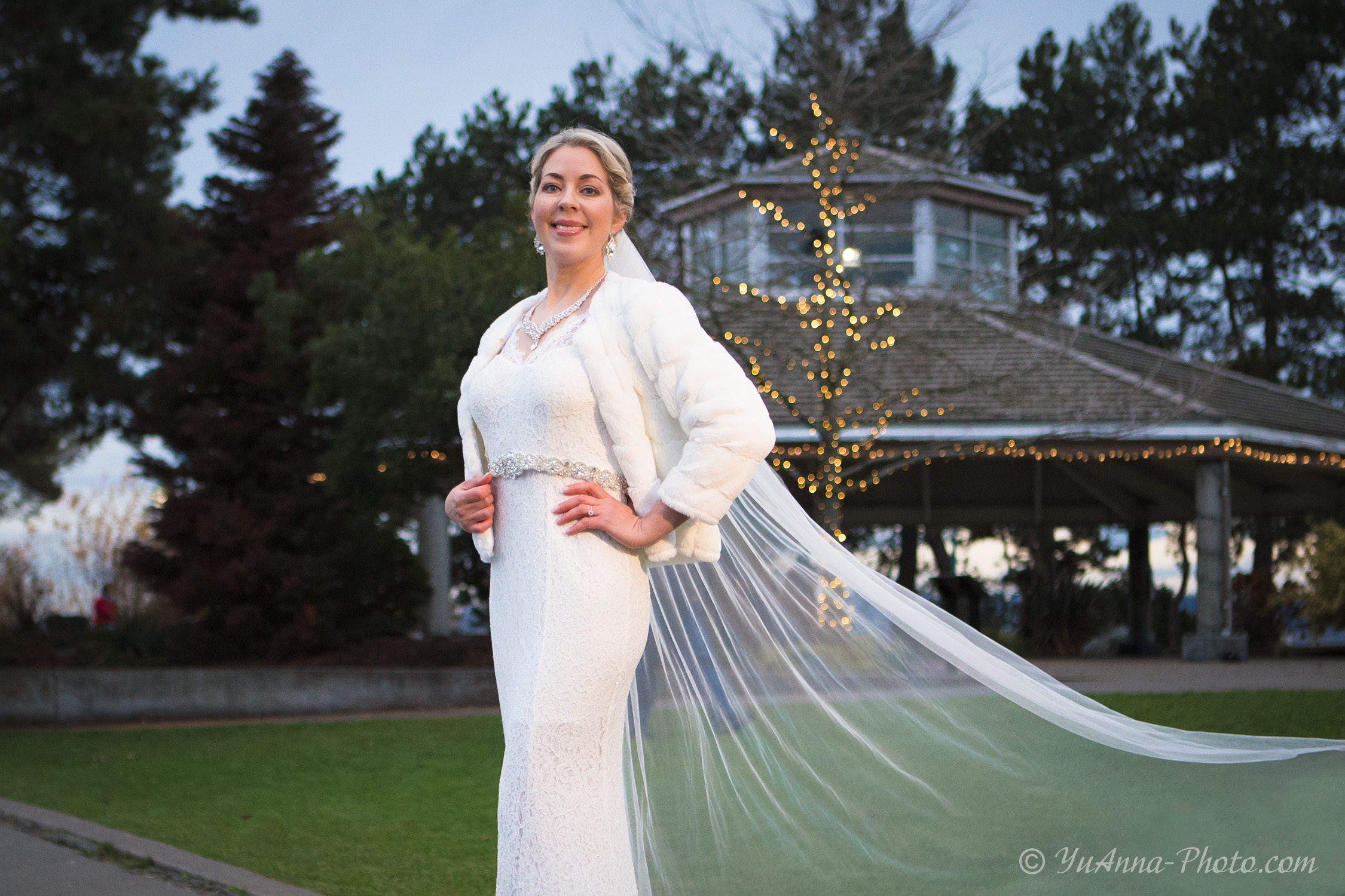 Wedding. YuAnna studio. Family & Kids Photographer in Seattle area, located in