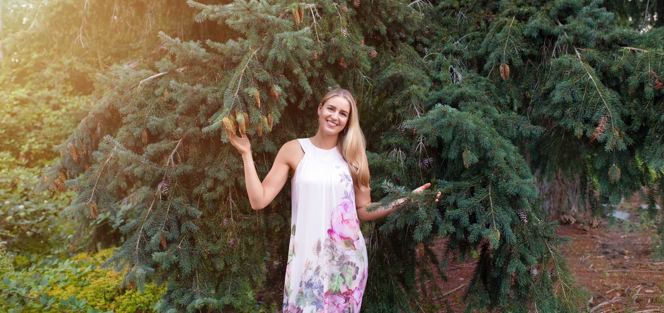 Oksana. YuAnna studio. Family & Kids Photographer in Seattle area, located in