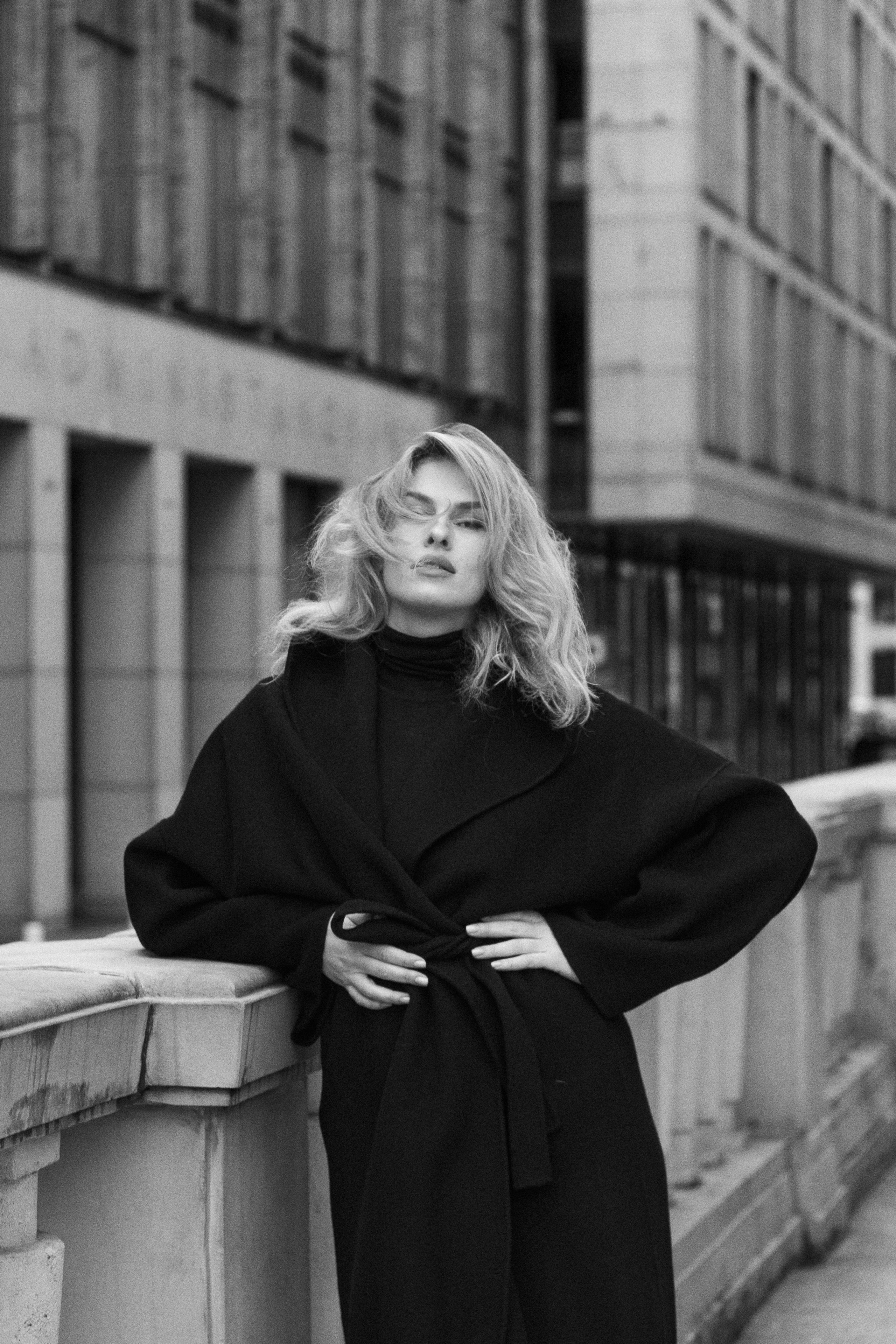 Single. Portrait photographer in Warsaw