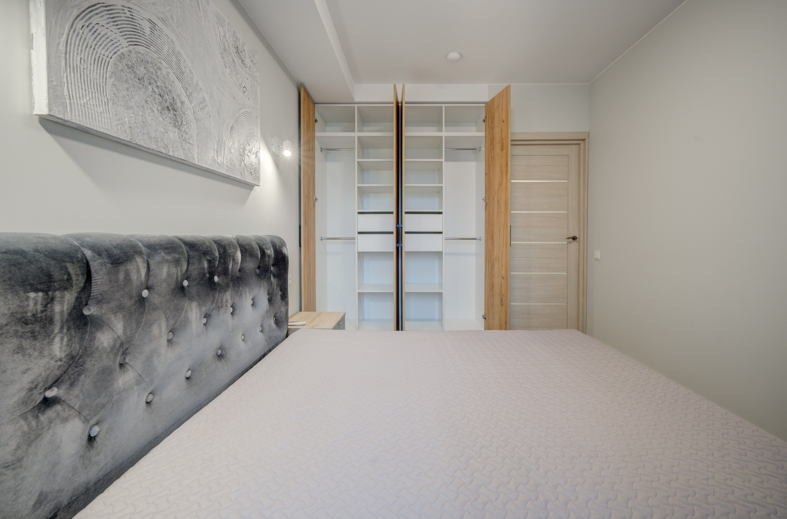 2-jų kambarių buto miegamasis. Nuotrauka. Fotografė - sapiegafoto.lt