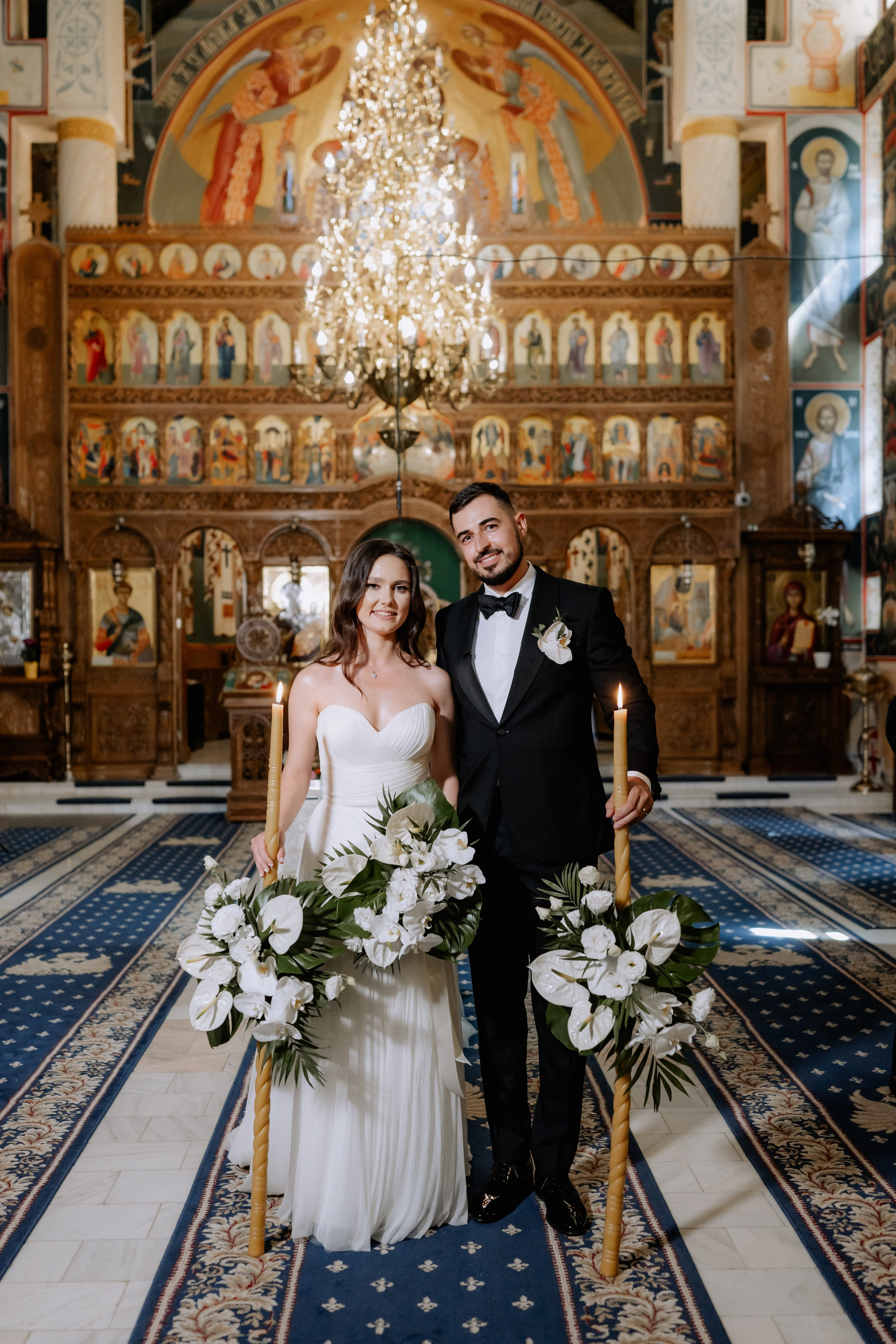 Cununie civila in aer liber , artificii de zi colorate , decor nunta , nunta la Hotel Traian. Proud Vision Weddings | Wedding Photography & Film — Servicii profesionale Foto Video Nunta Iasi