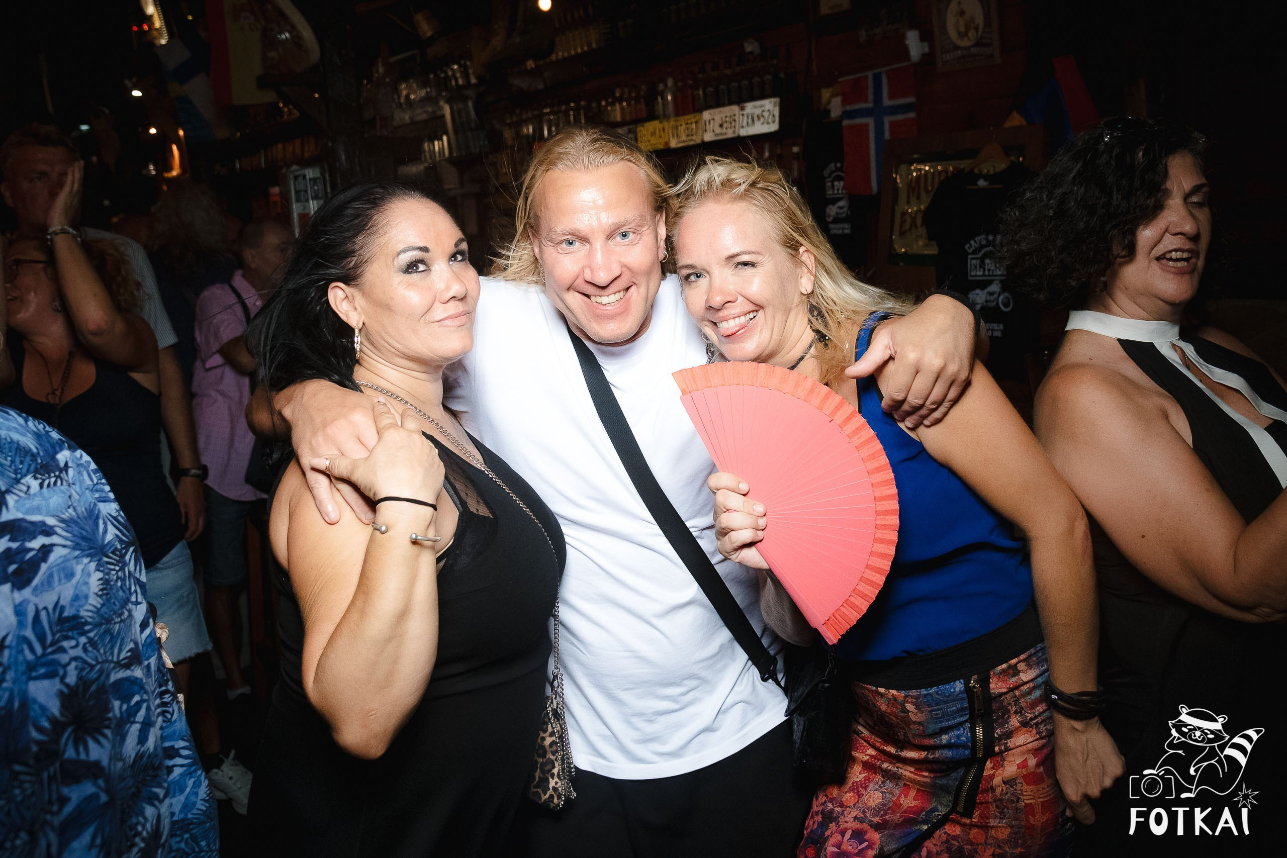 Stones of the Coast en El Paso Rock Bar Torrevieja: Reportaje fotográfico 20.09.25 | FOTKAI