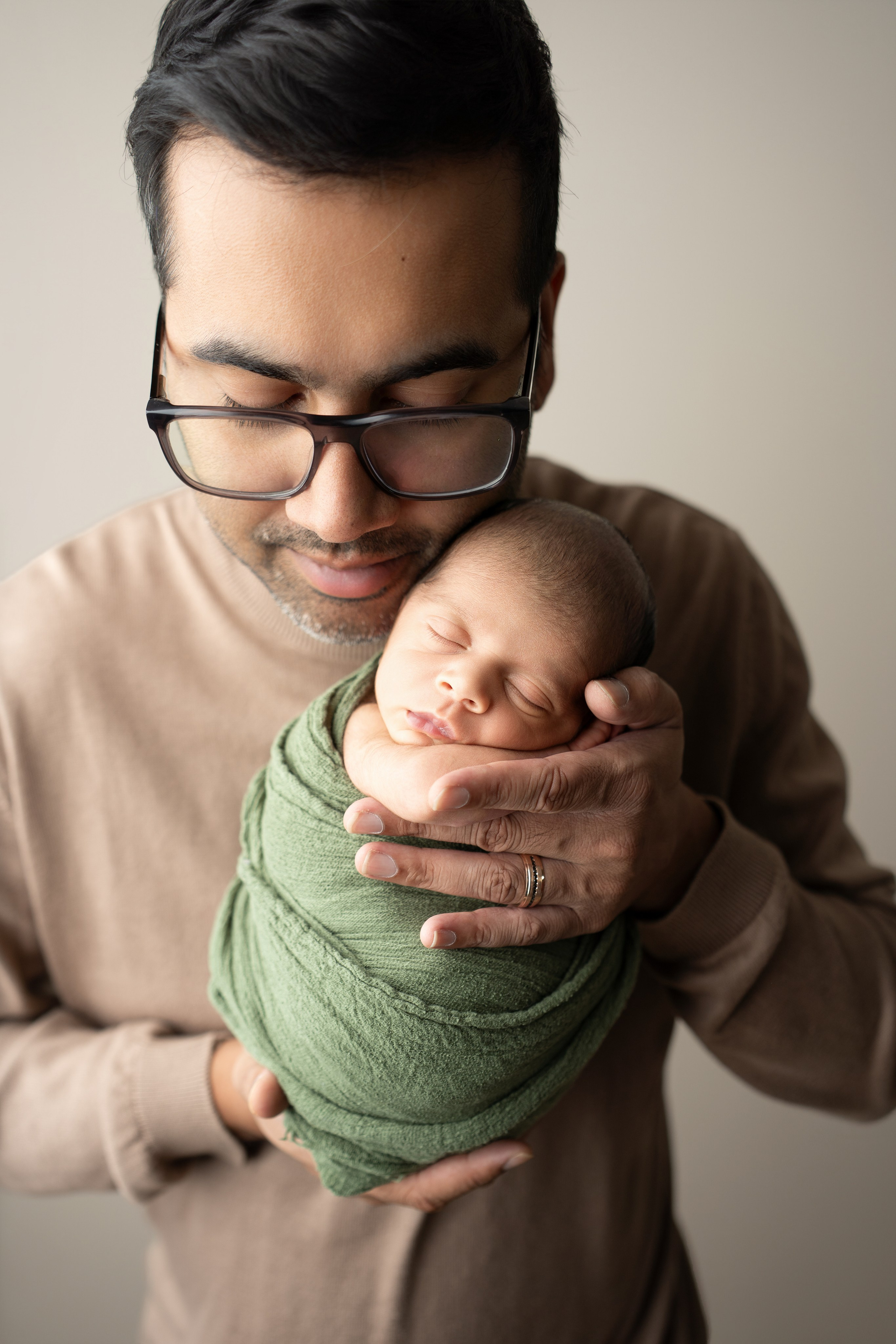 Newborn+Family. Maternity, family and newborn photography in San Francisco Bay Area