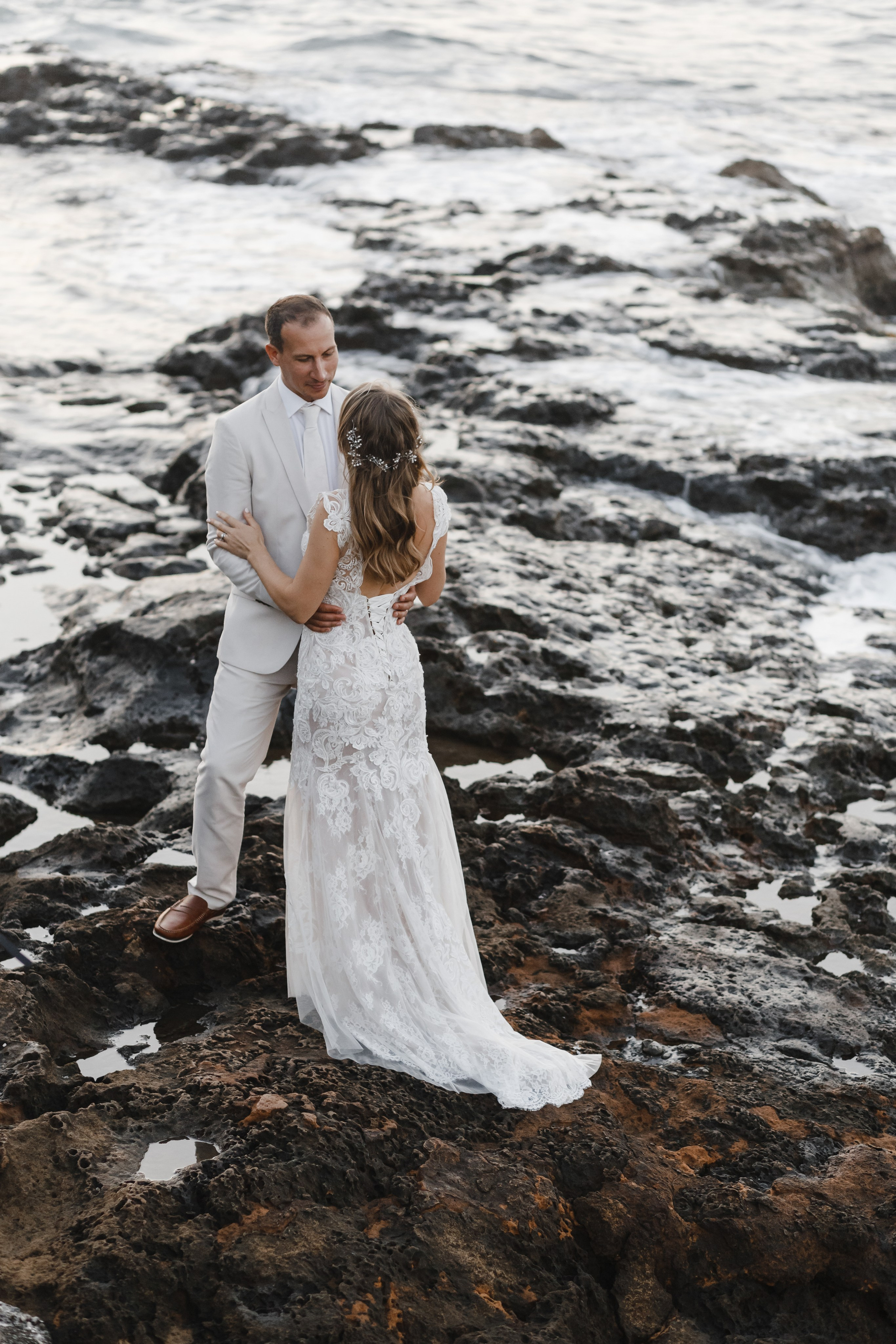 Aaron & Beata, Crete. Denny Savon — Photographer in Santorini | Weddings, Love Stories & Flying Dress