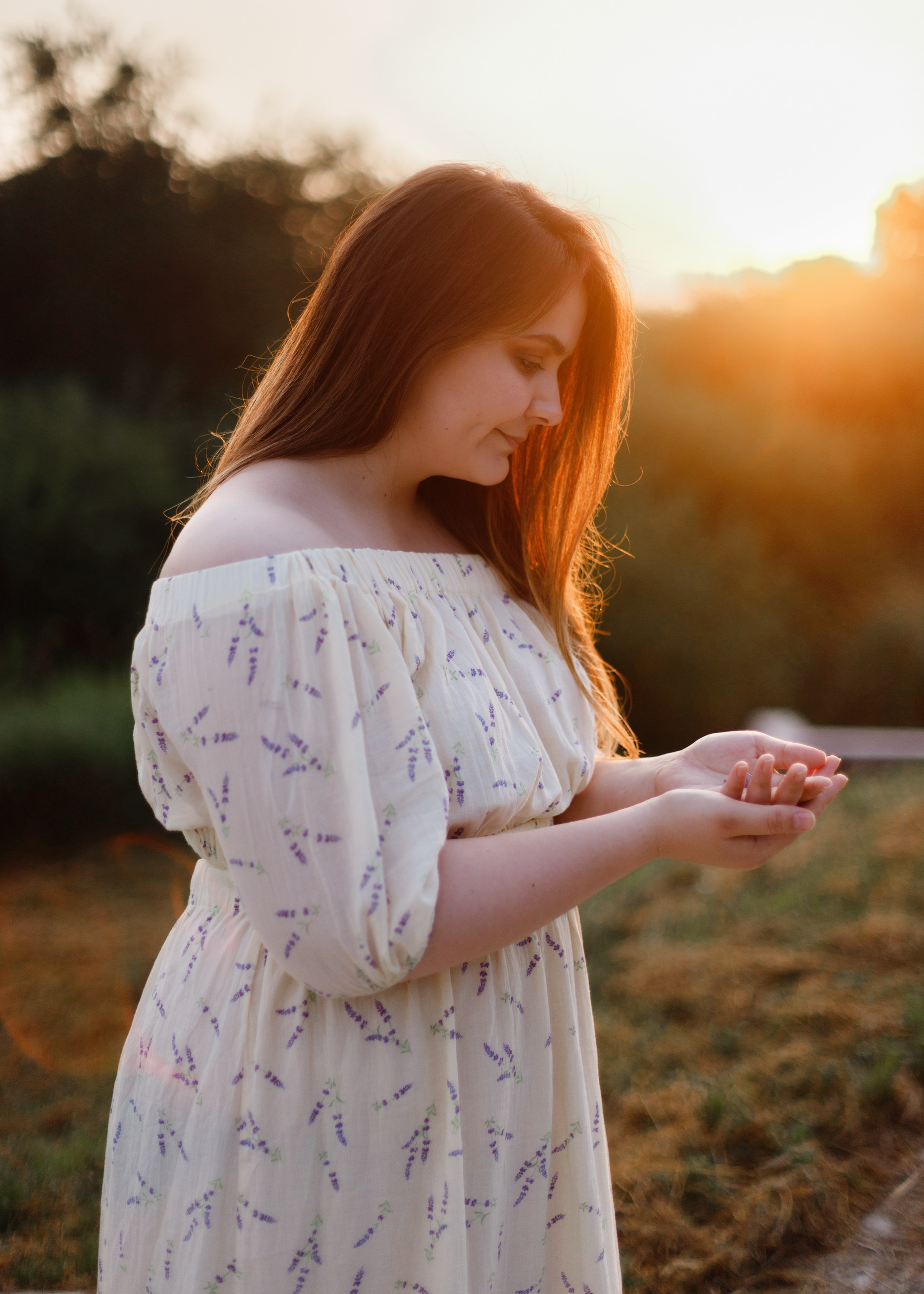 Katya in the field. Kaja | fotograf psów we Wrocławiu