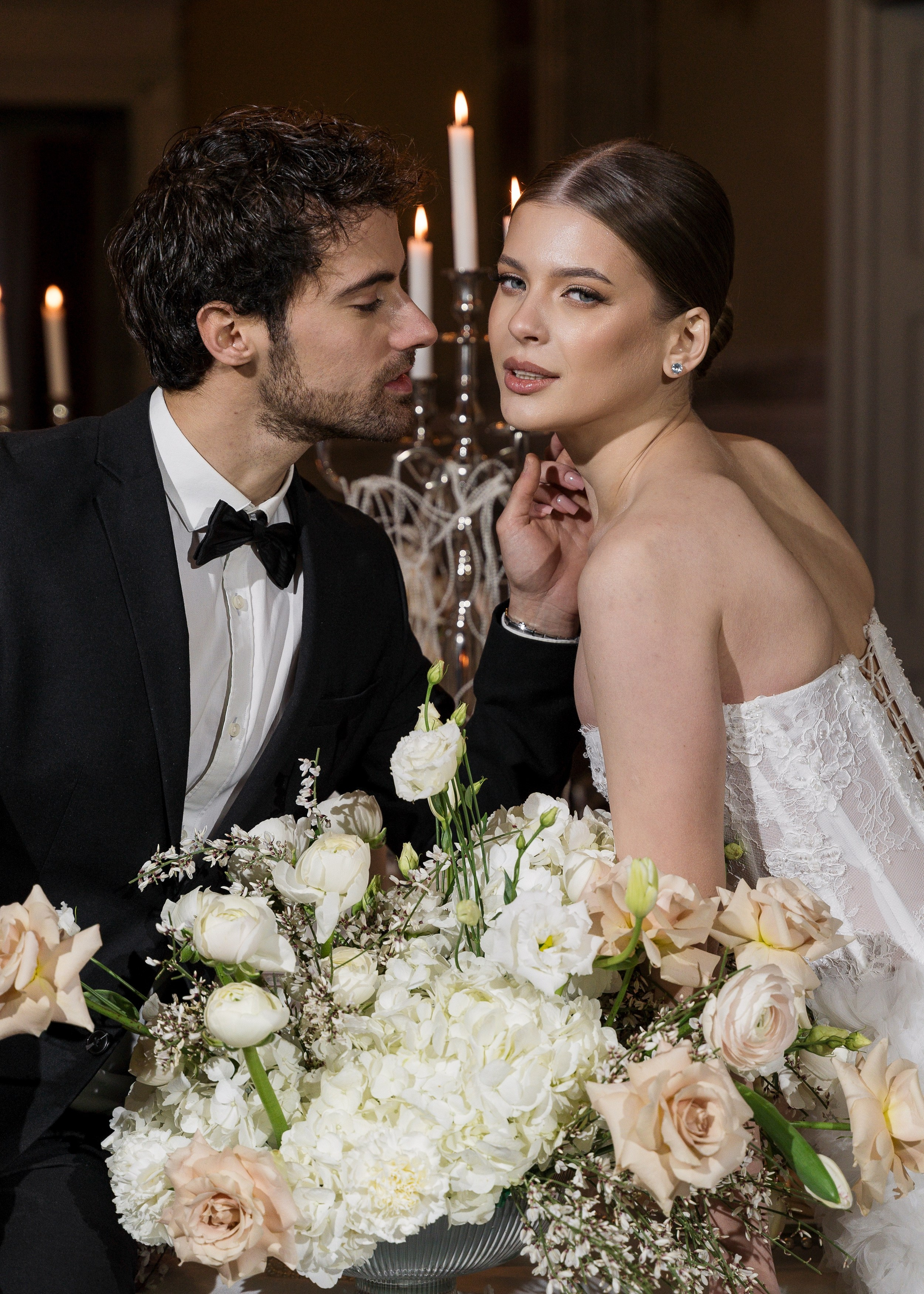 Intimate wedding in Milan. Proposal Photographer in Lake Como