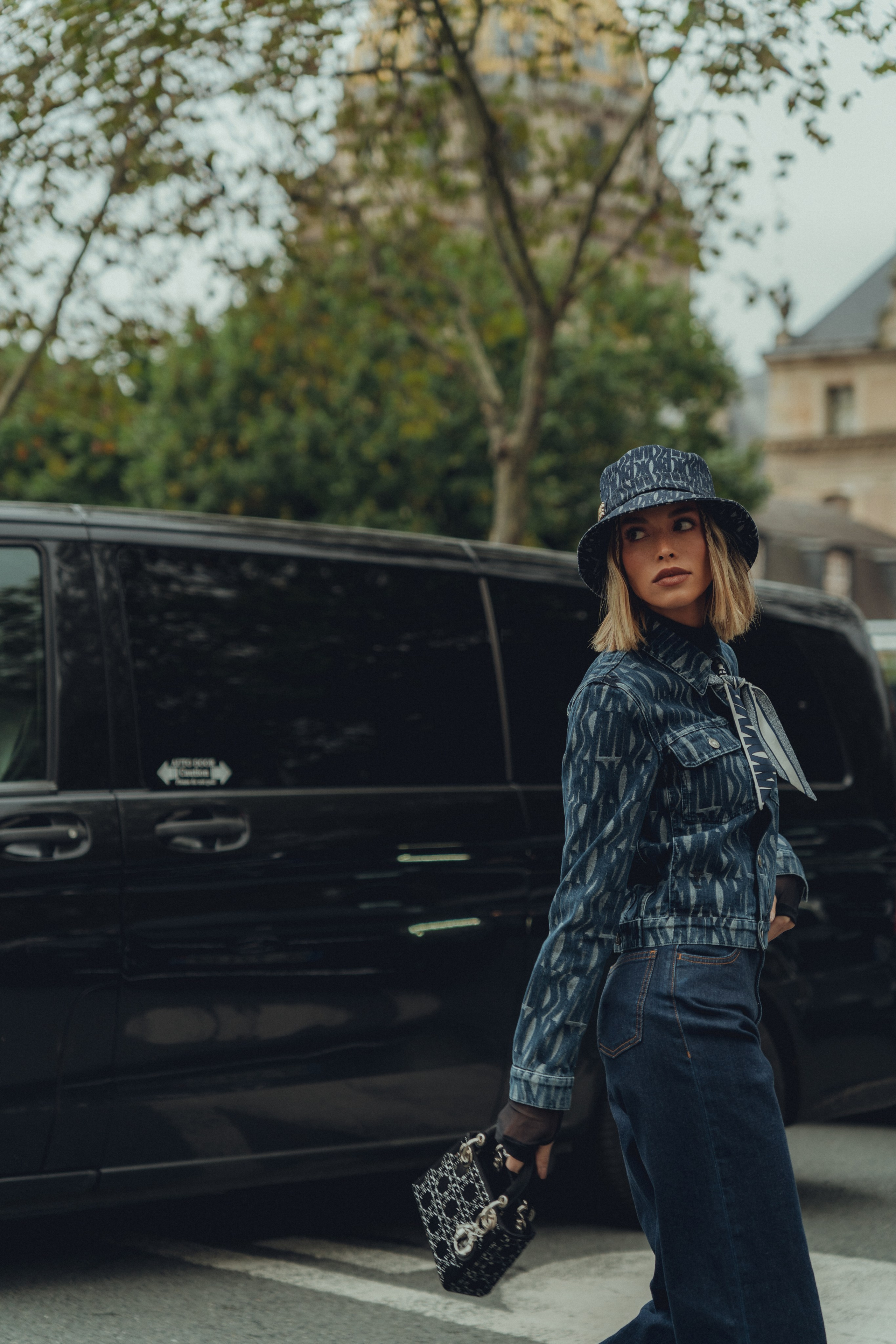 Fashion week. Dani's eyes