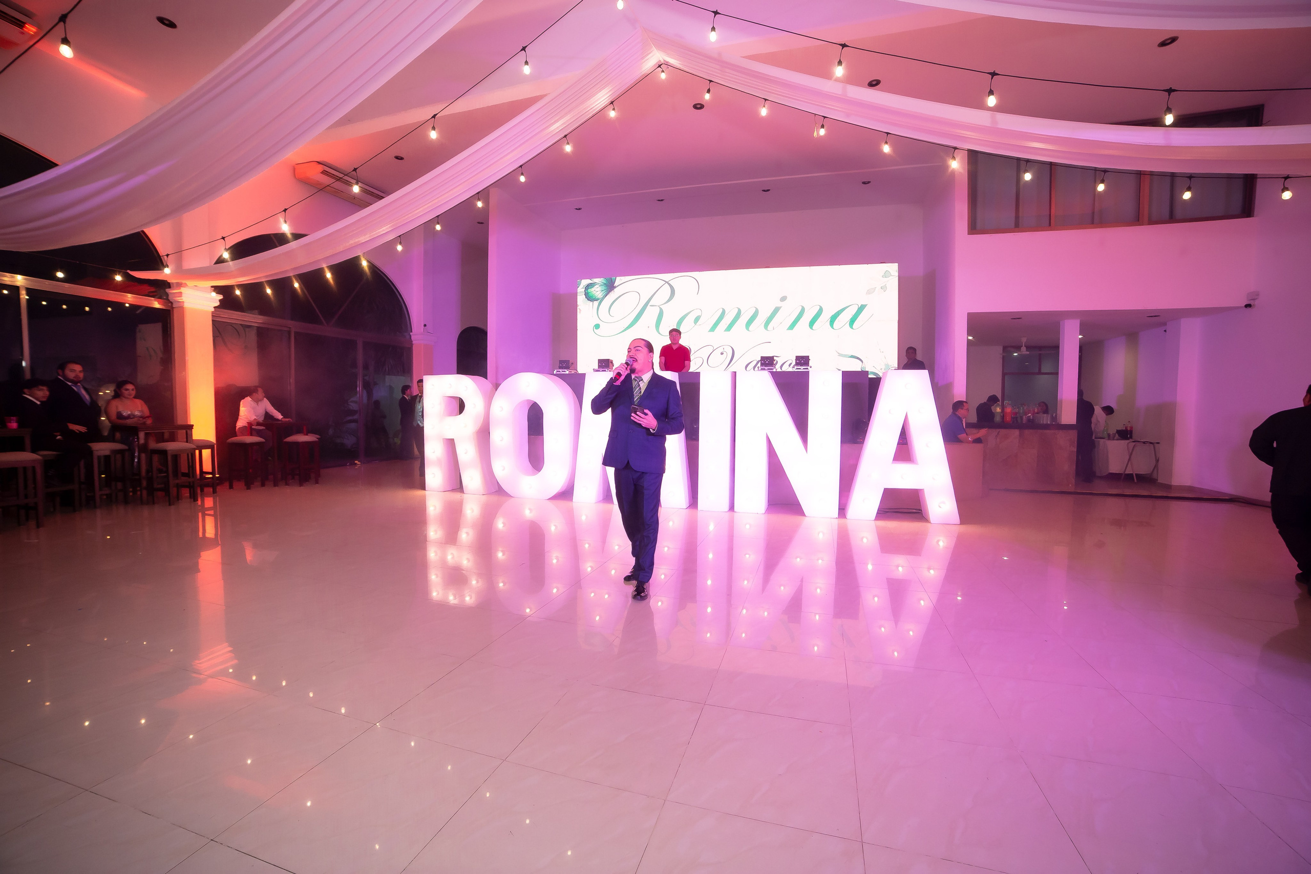 XV AÑOS ROMINA