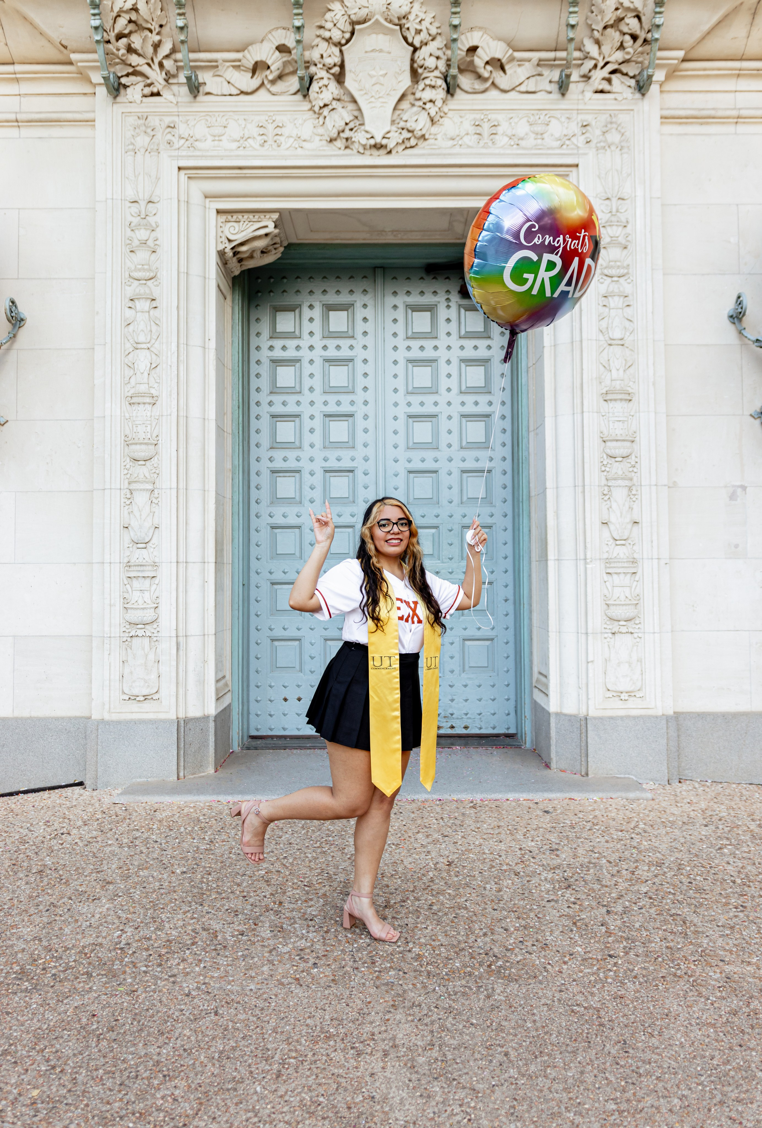 Marissa’s senior photoshoot at the University of Texas Austin