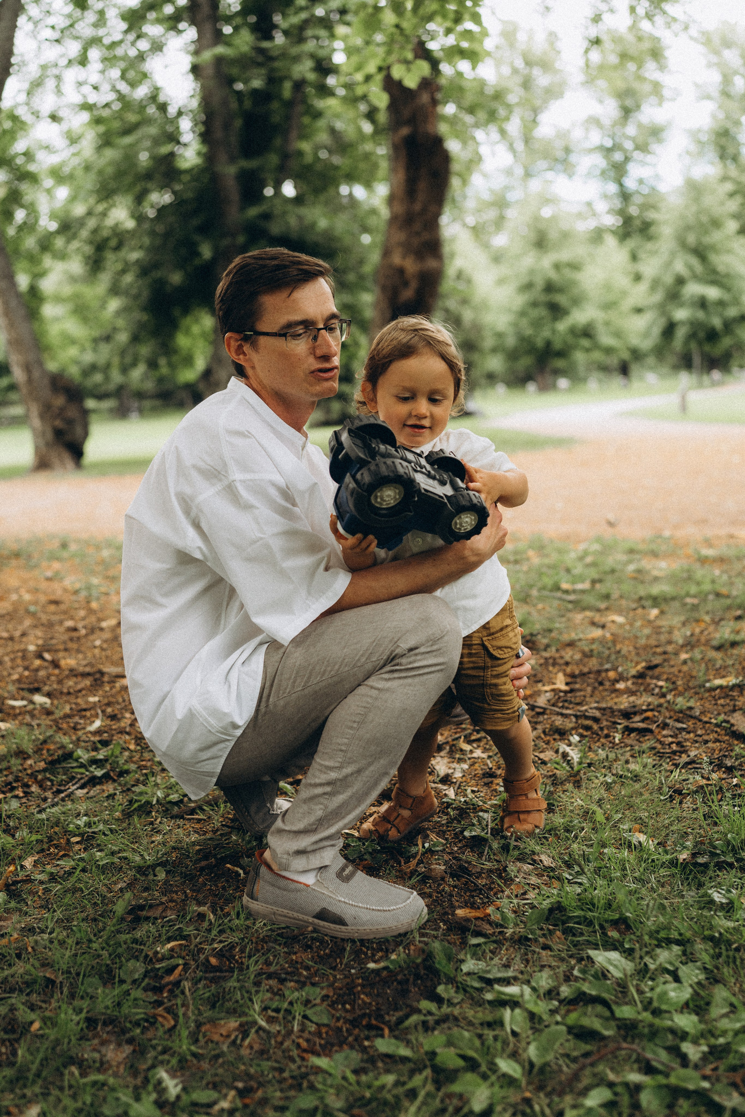 Kaivopuisto. Wedding and potrait photographer in Helsinki Vickan O