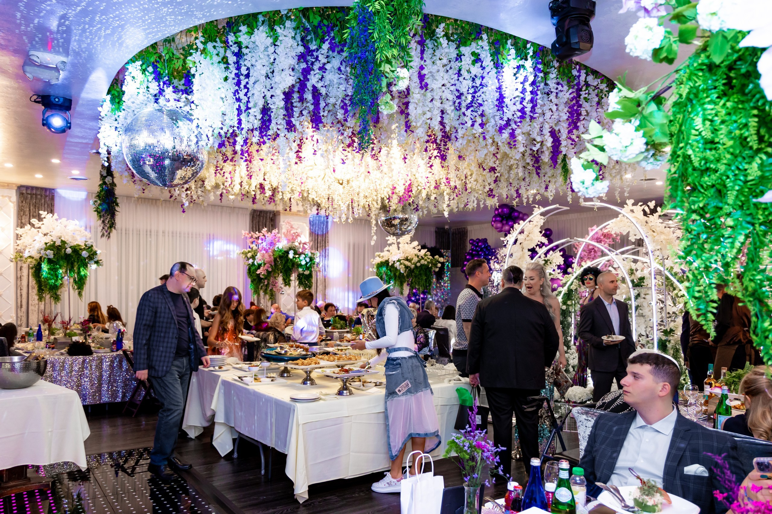 Madeleine’s Bat Mitzvah Party. Mazal Tov Studio
