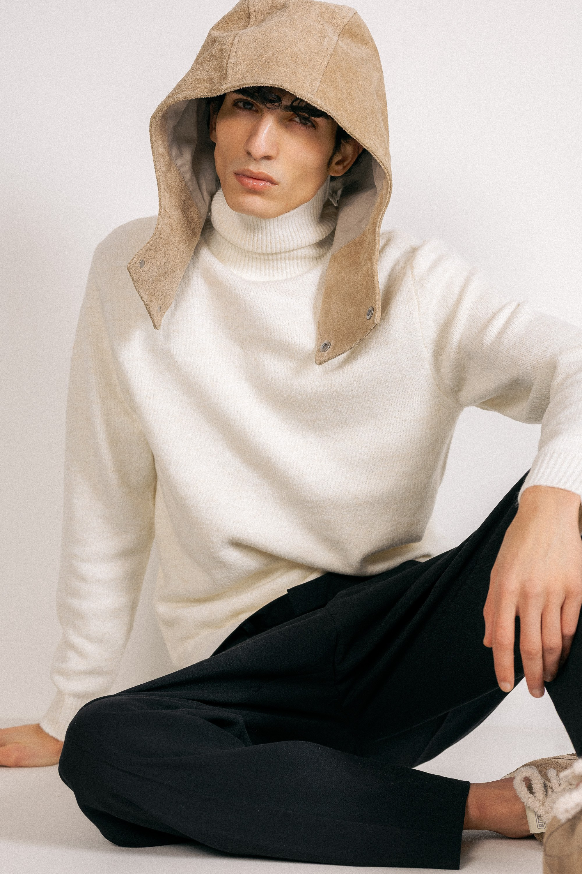 Editorial portfoliokuvaus ● Hristo. Valokuvaaja Lahti, Helsinki Elena Salonen