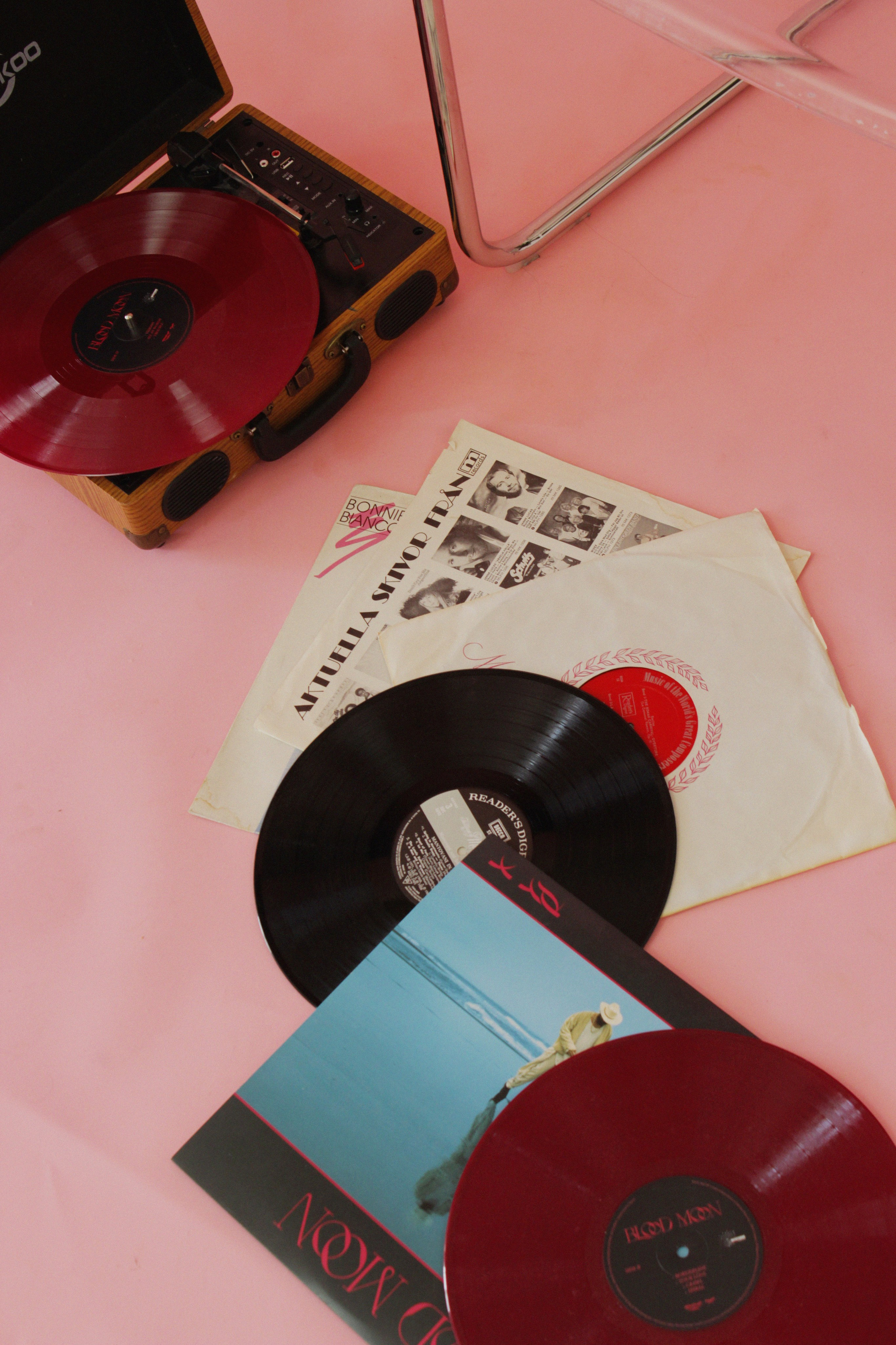 Studio Portrait and Lifestyle Photoshoot with Professional Lighting. Lana Petrychenko — Portrait & Family Photographer. Valencia, Spain