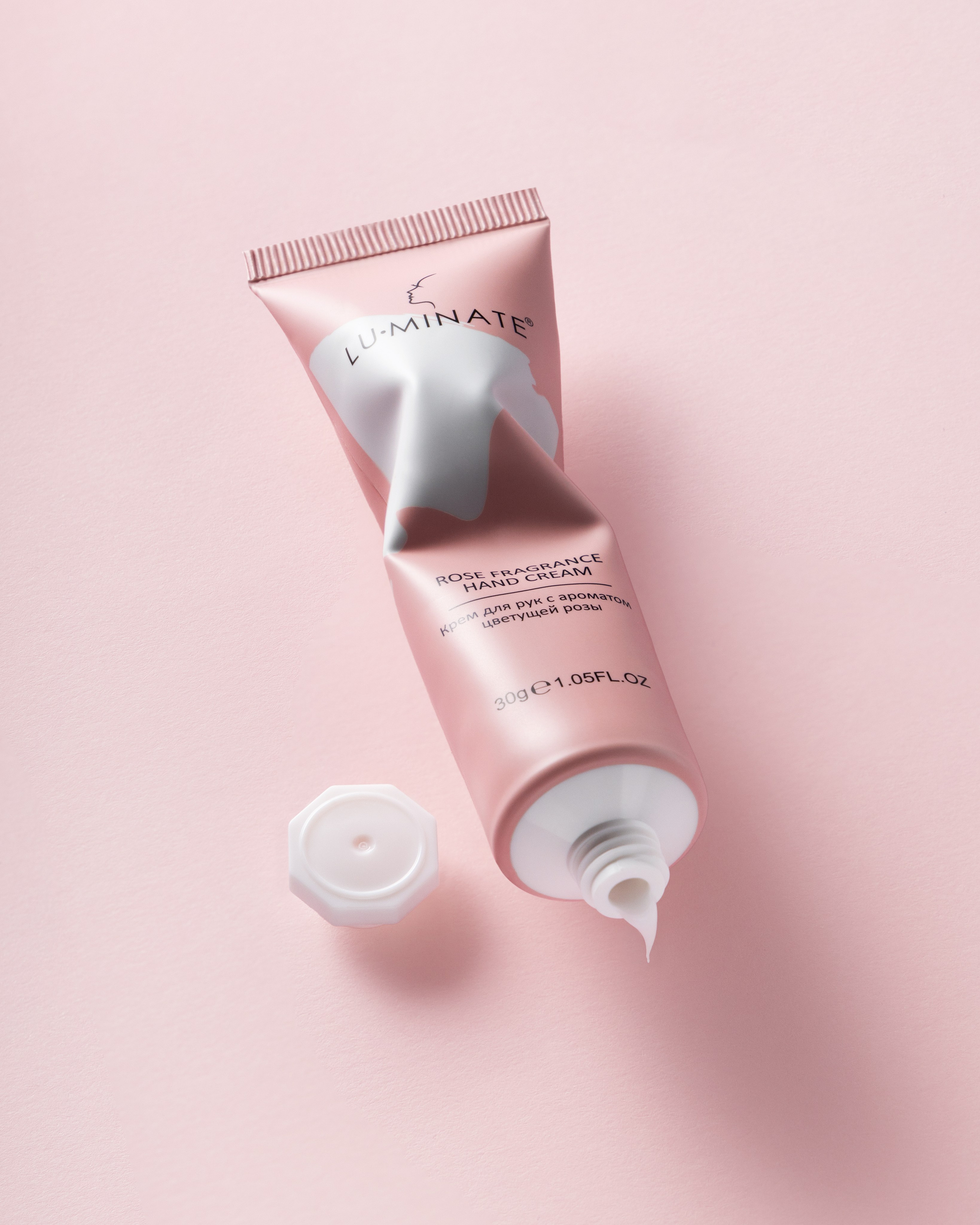 Shooting skincare products. Retoucher Available Worldwide, Product Photographer in Georgia, Batumi Aliaksandra