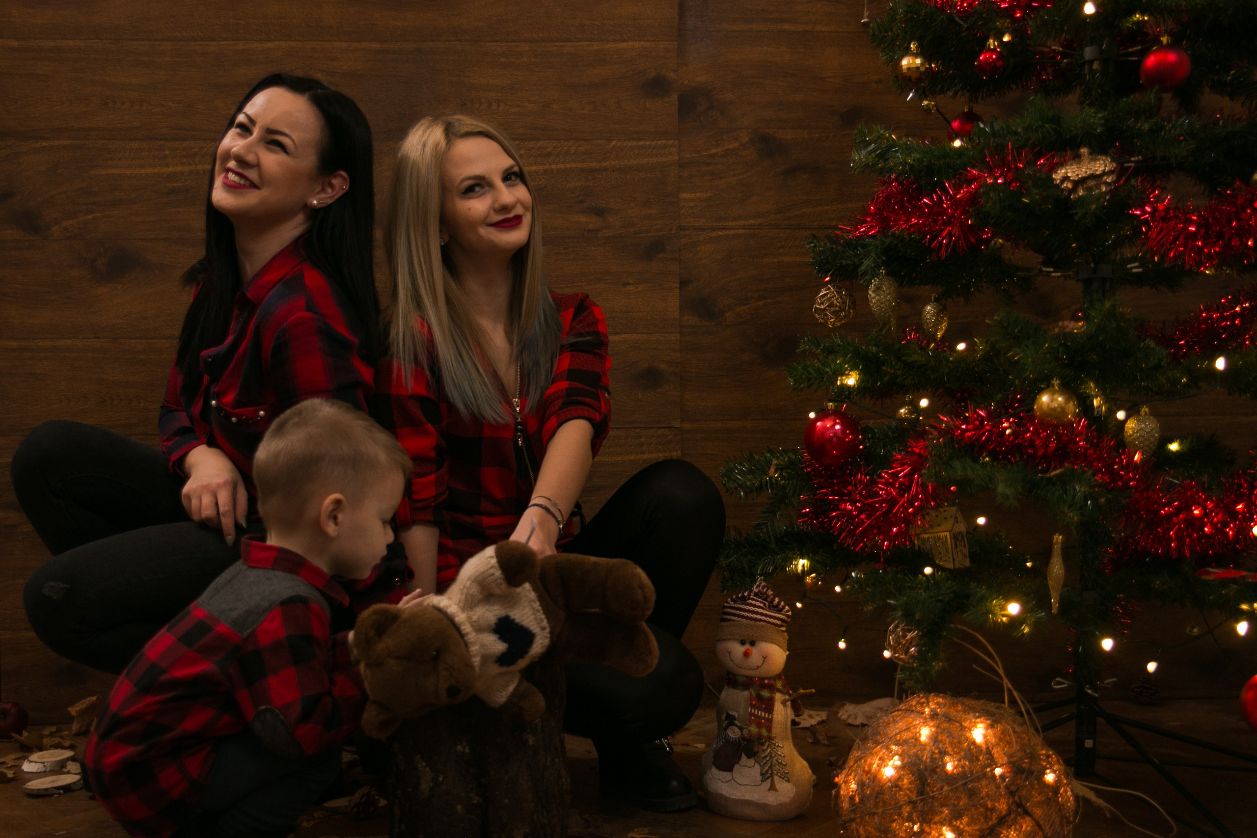 Poze de Crăciun în familie | Decor de Craciun | Povesti De Craciun Alexandru Grigore
