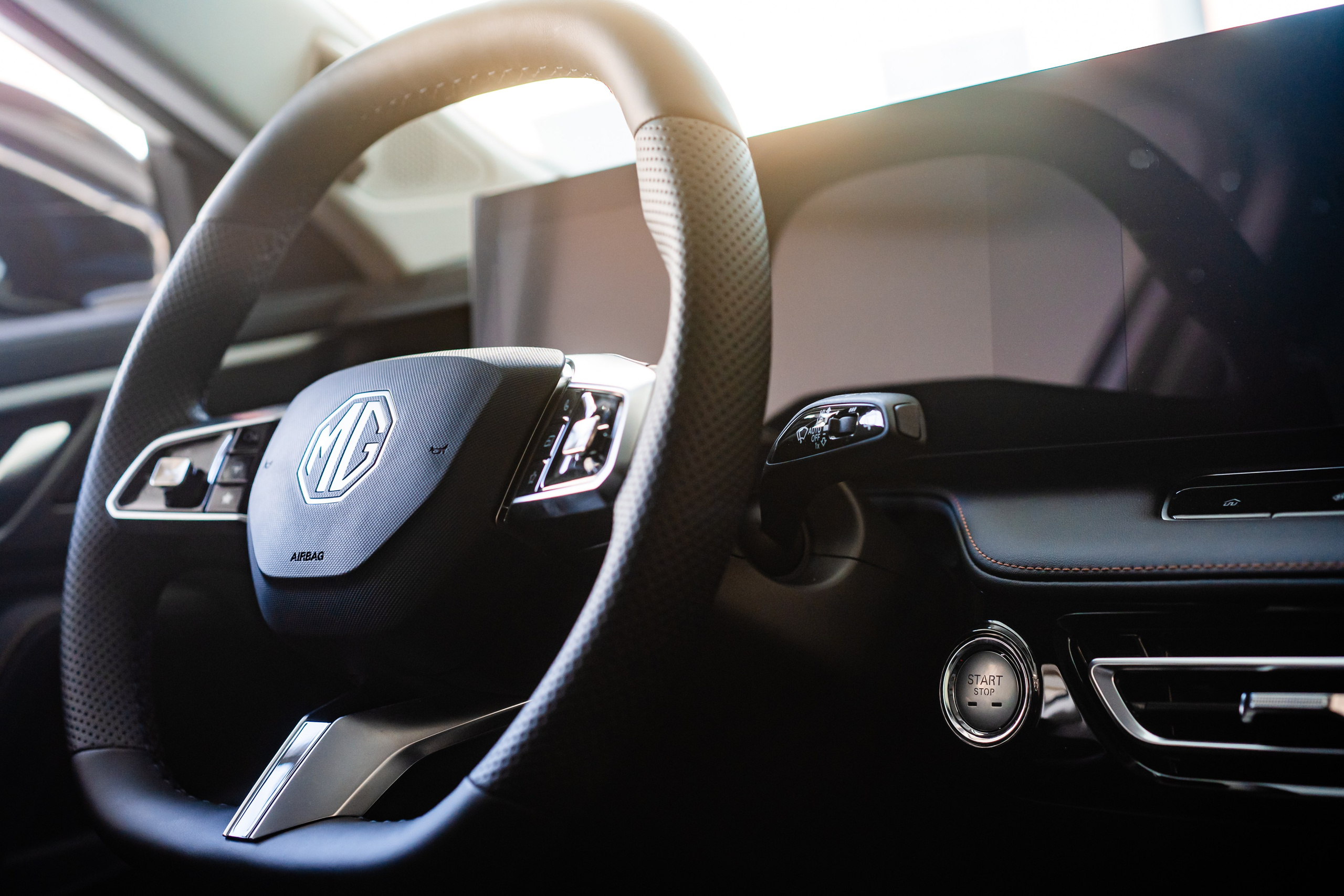Fotografie pentru companii| Fotografie pentru produse, obiecte, imobiliare și automobile