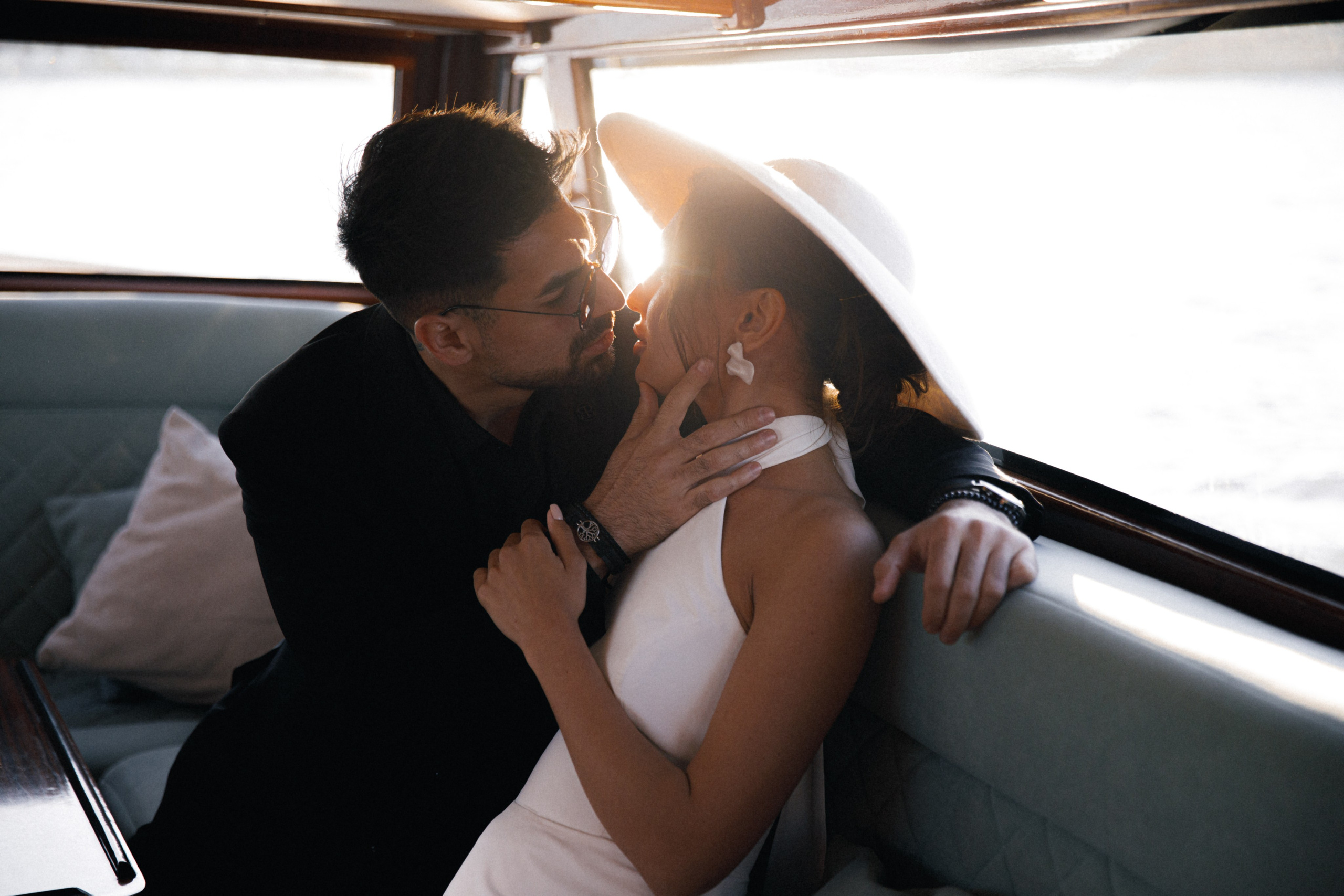 Dress Journal 1. WORLDWIDE PHOTOGRAPHER