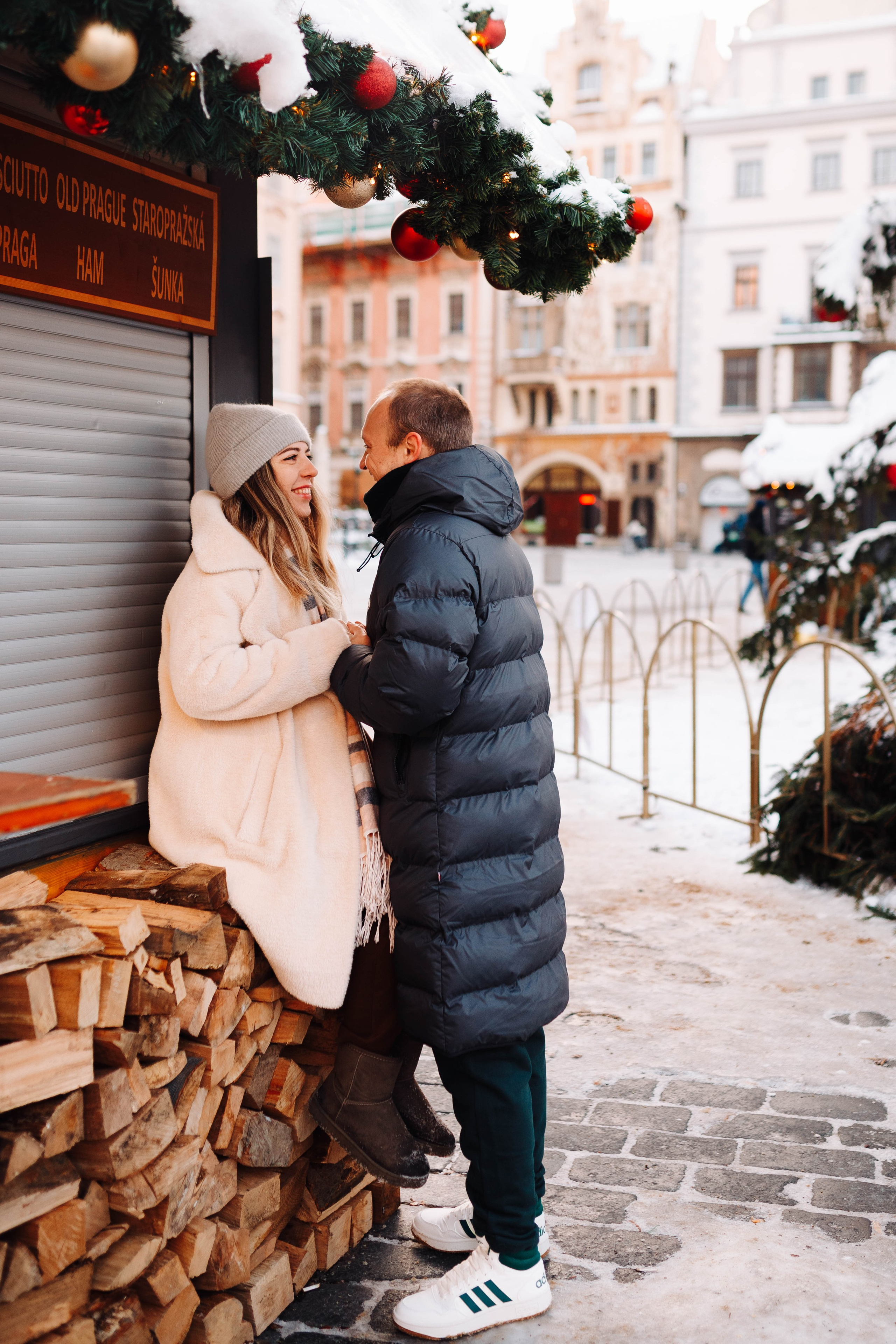 Lesia & Sergey. Photographer in Prague for tourists