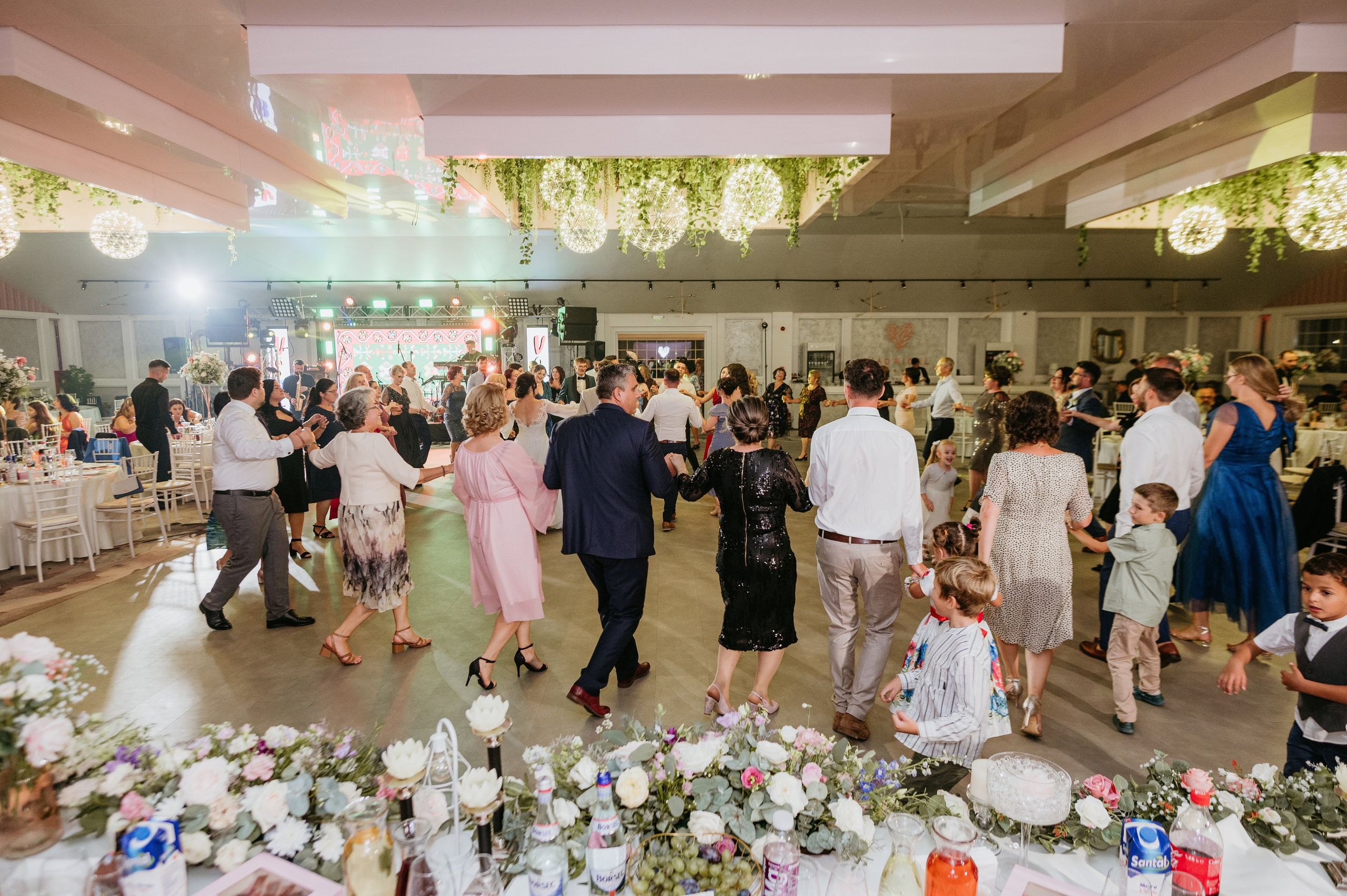 Robert si Ilinca. Valentin Melen - fotograf de nunta 🤍