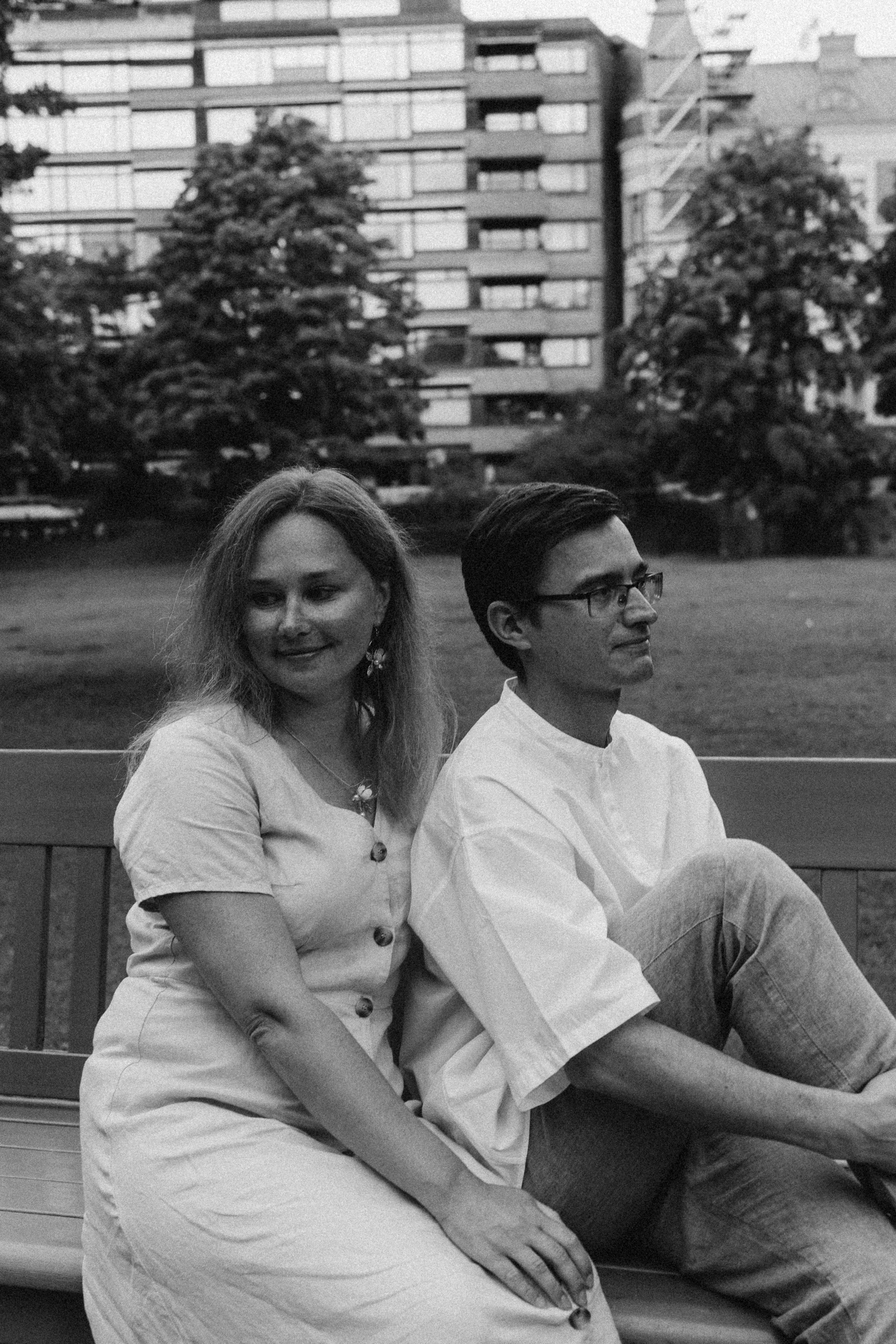 Kaivopuisto. Wedding and potrait photographer in Helsinki Vickan O