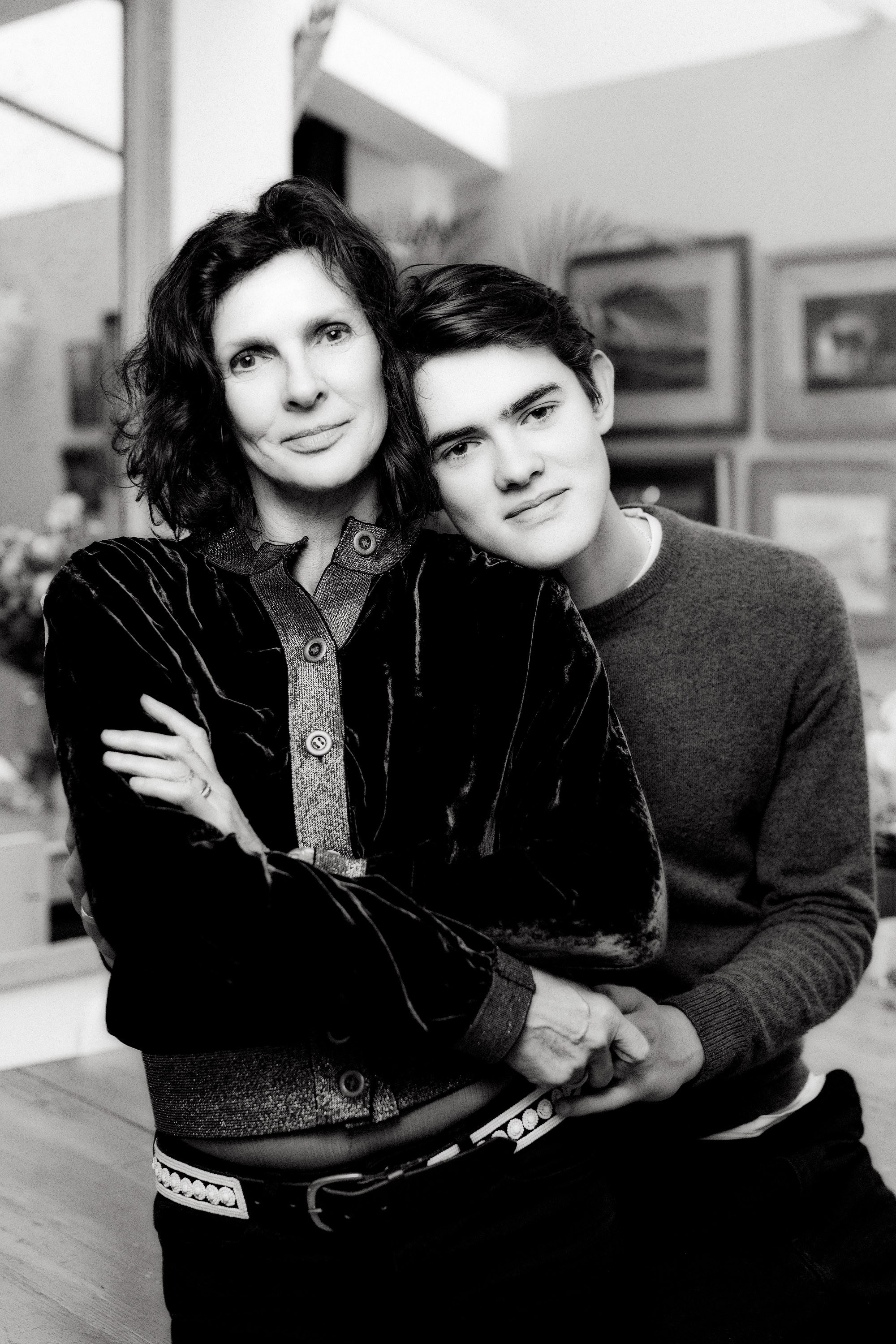 Home Photoshoot | Family Photographer in London and Kent