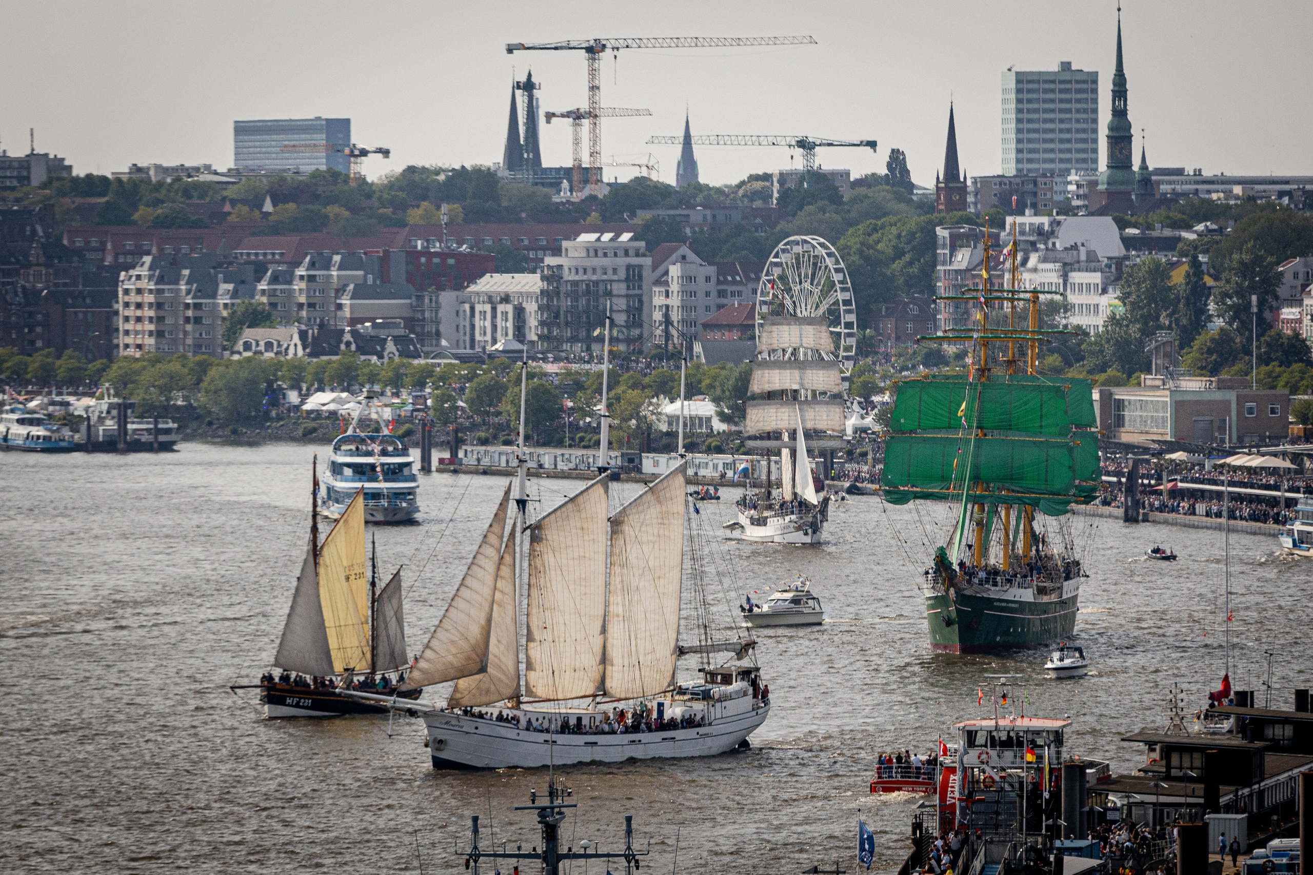 Hafengeburtstag 2024. Фотограф в Германии — Михаэль Барон