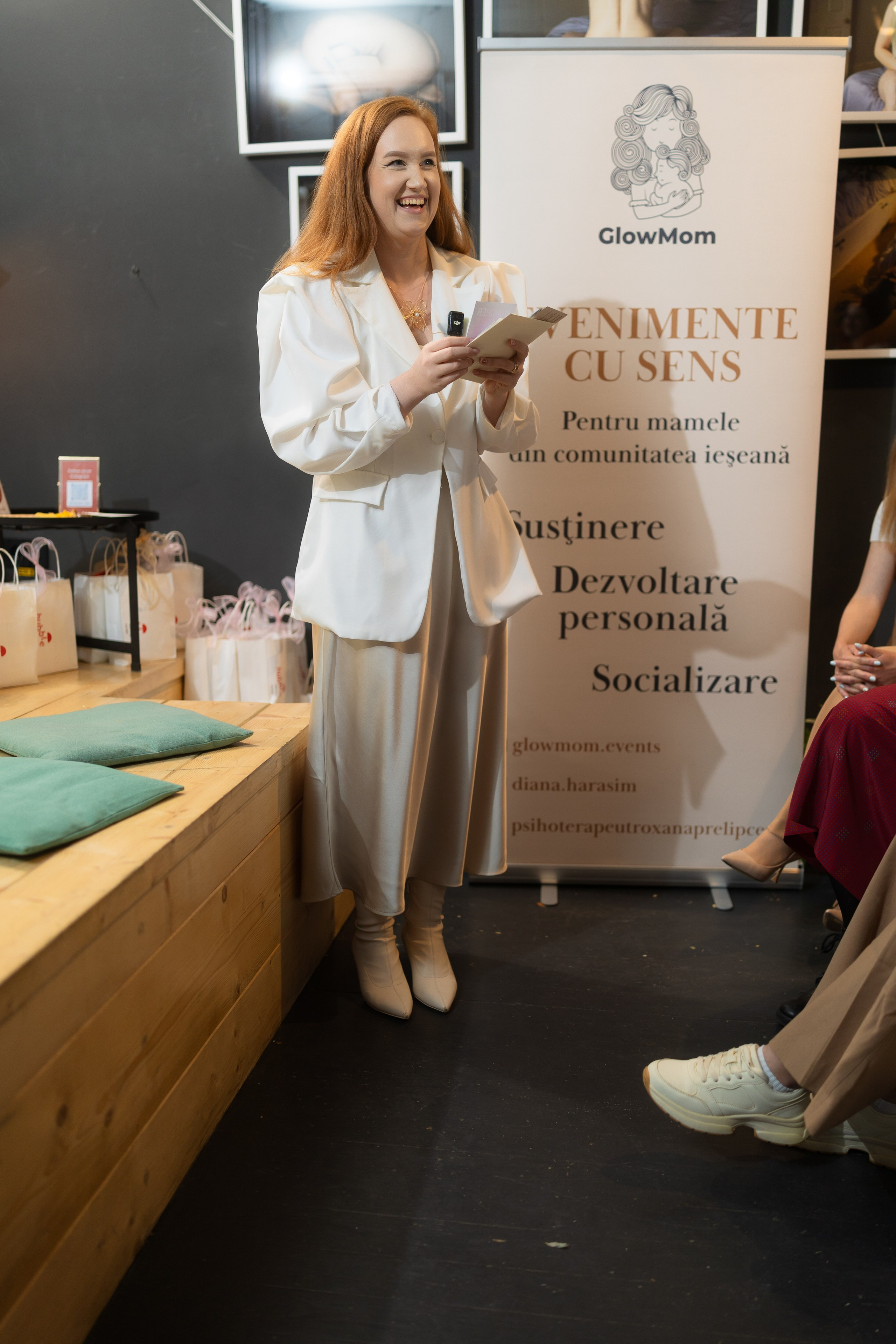 Glo Mom 1. Marius Ciocan