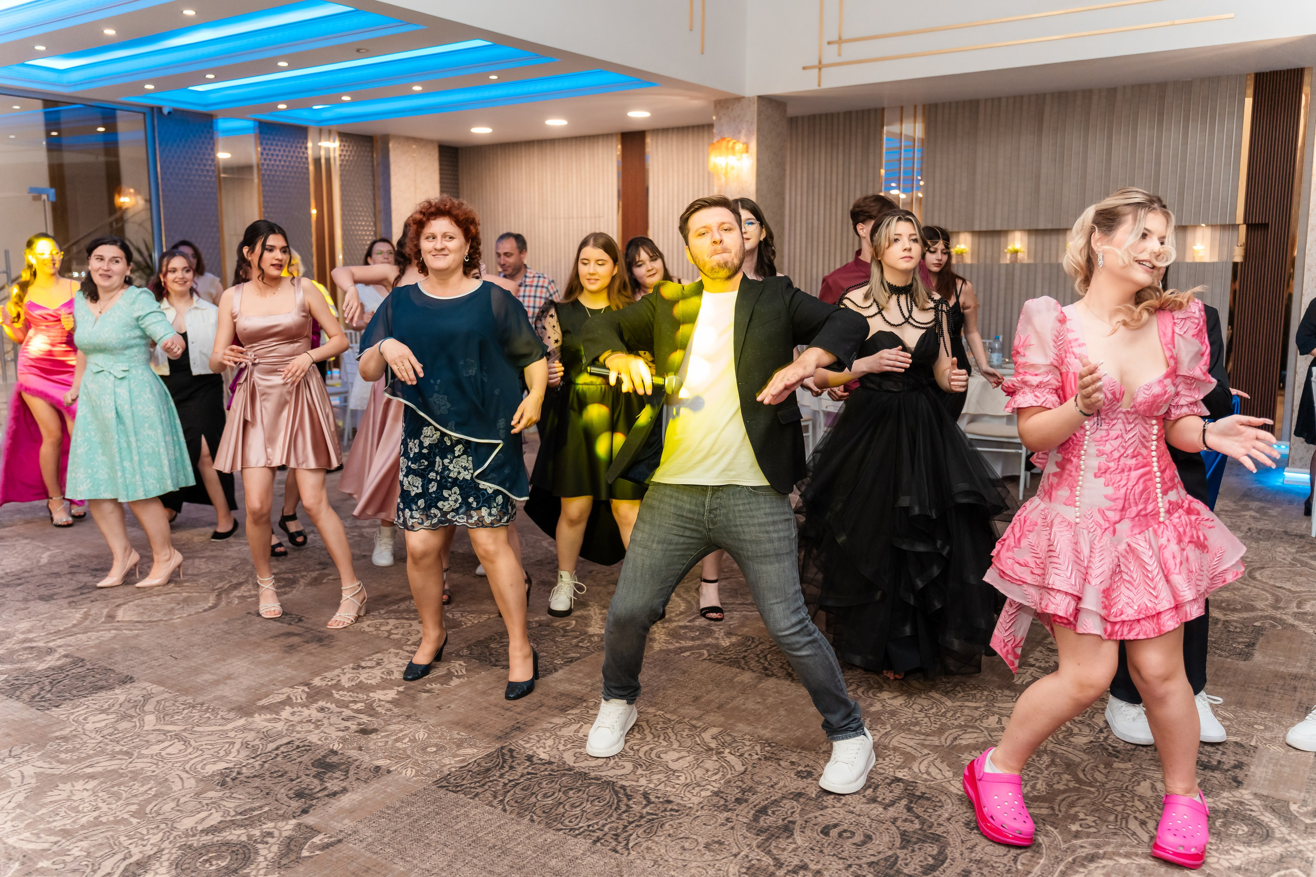 Absolvenți și Baluri