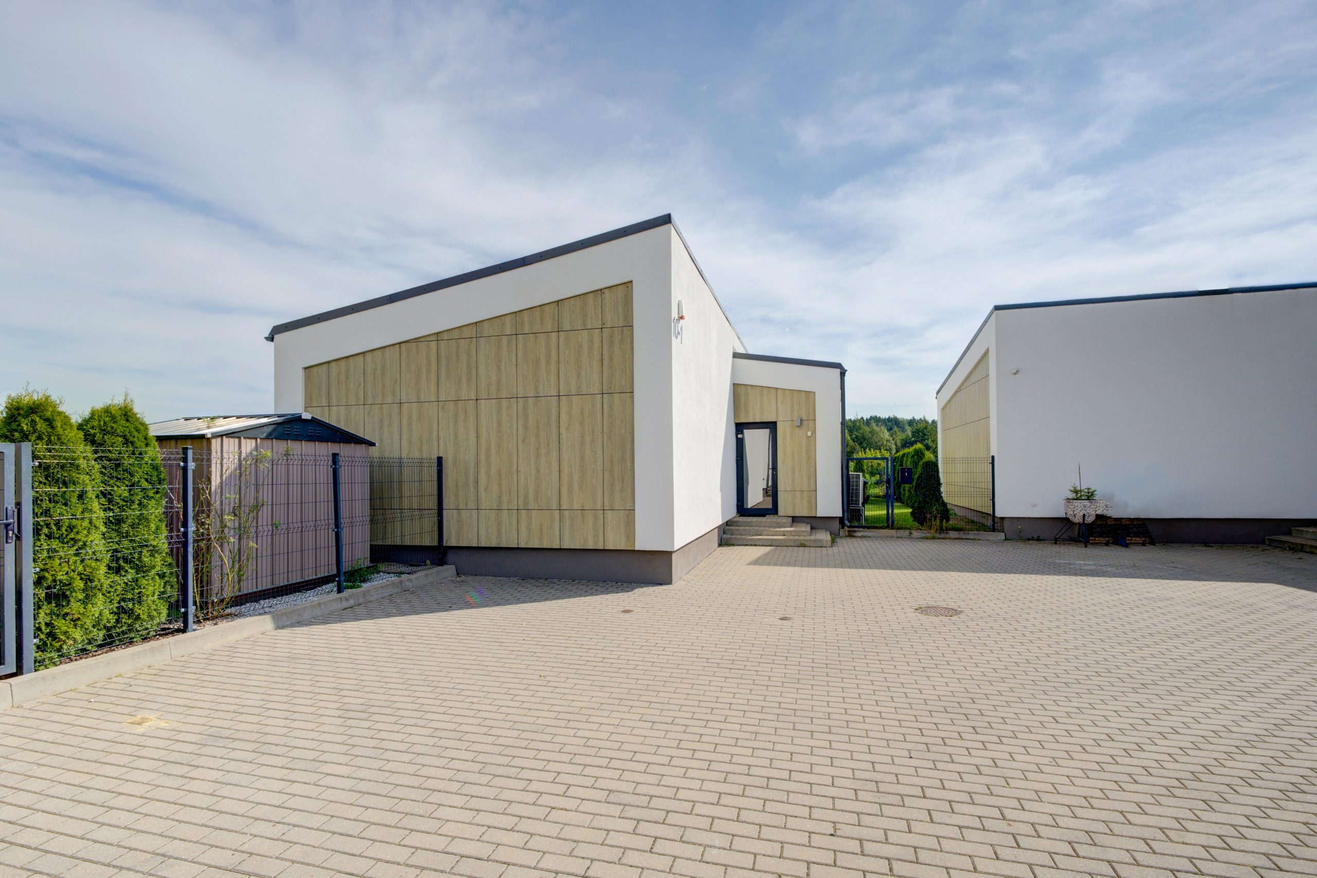 Kalvių 2-oji, Pikutiškės. Namas. Elina Sapiega fotografė Vilniuje