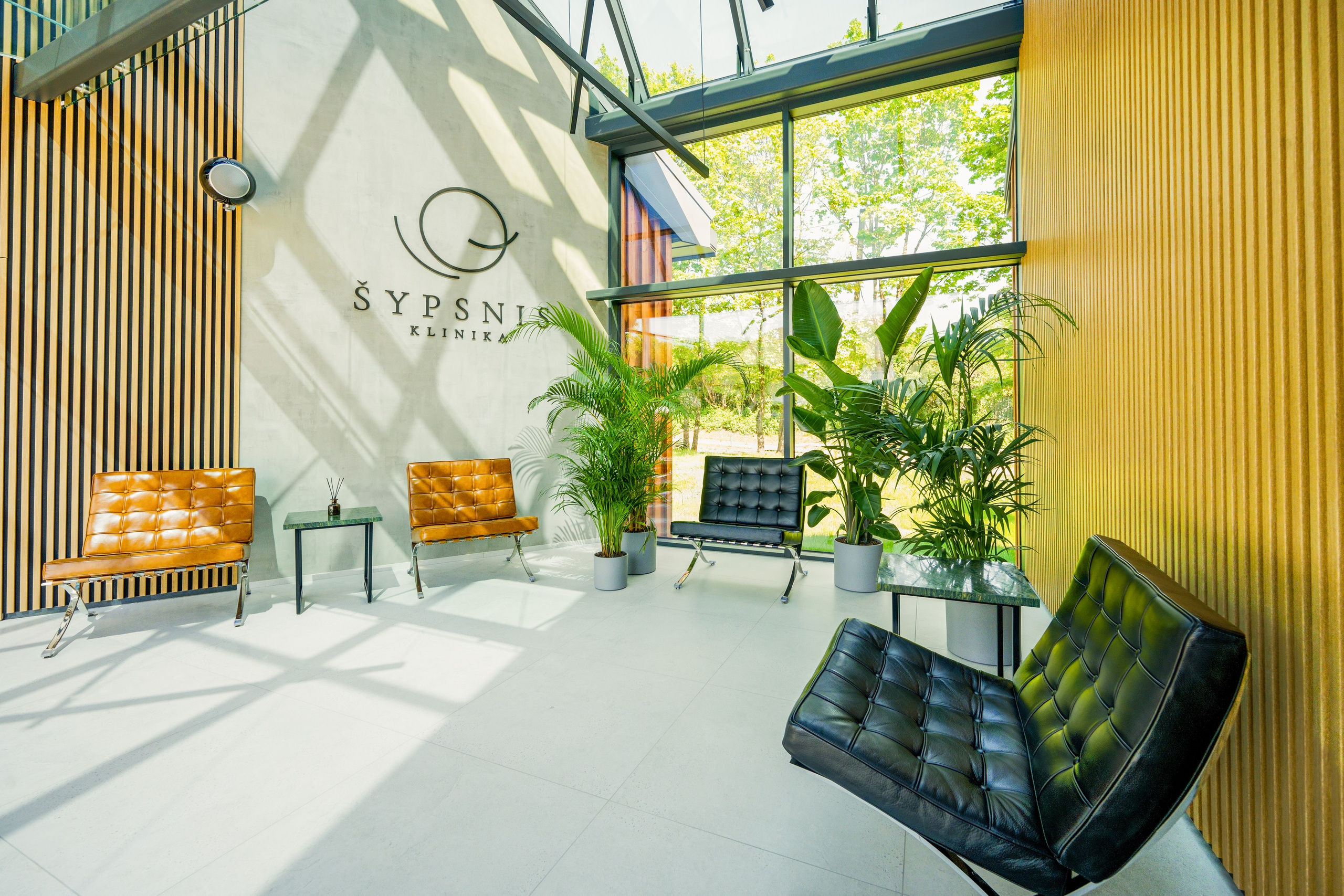 Žaliųjų ežerų g. 27. Elina Sapiega fotografė Vilniuje