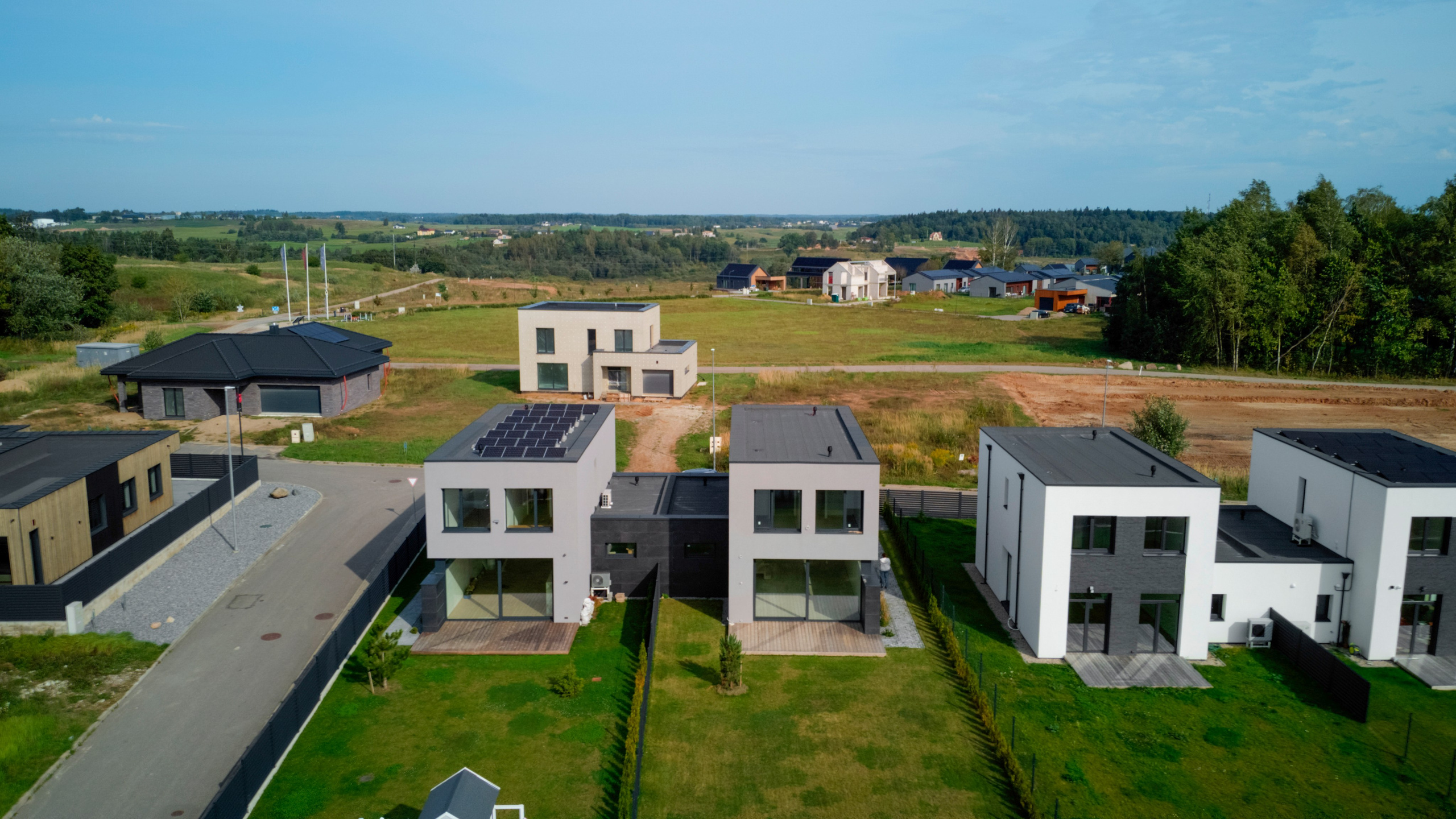 Panoramos g. 9, Bendoriai. Elina Sapiega fotografė Vilniuje