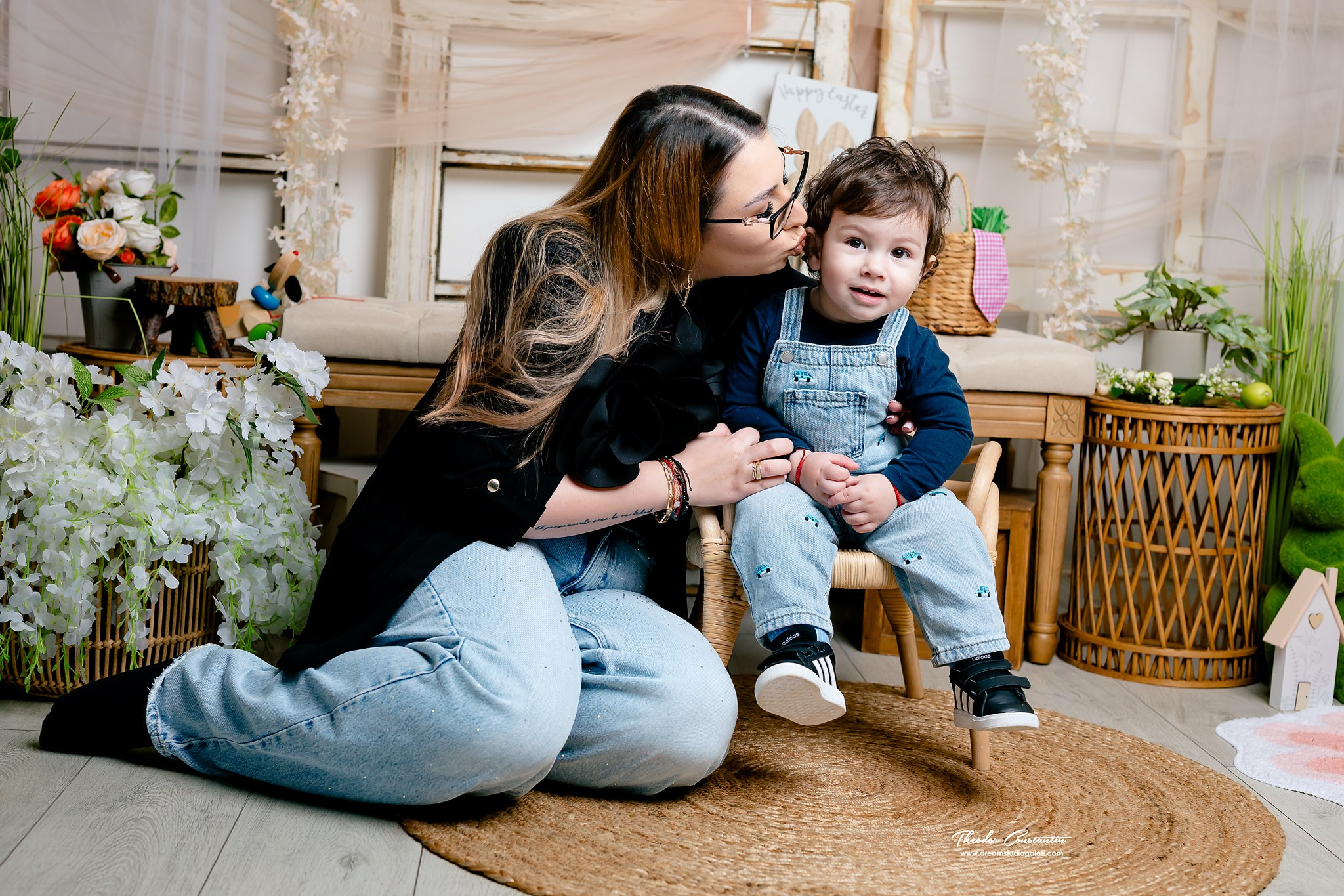 Studio. Dream Studio Galați – ședințe foto profesionale pentru familie, portrete și evenimente