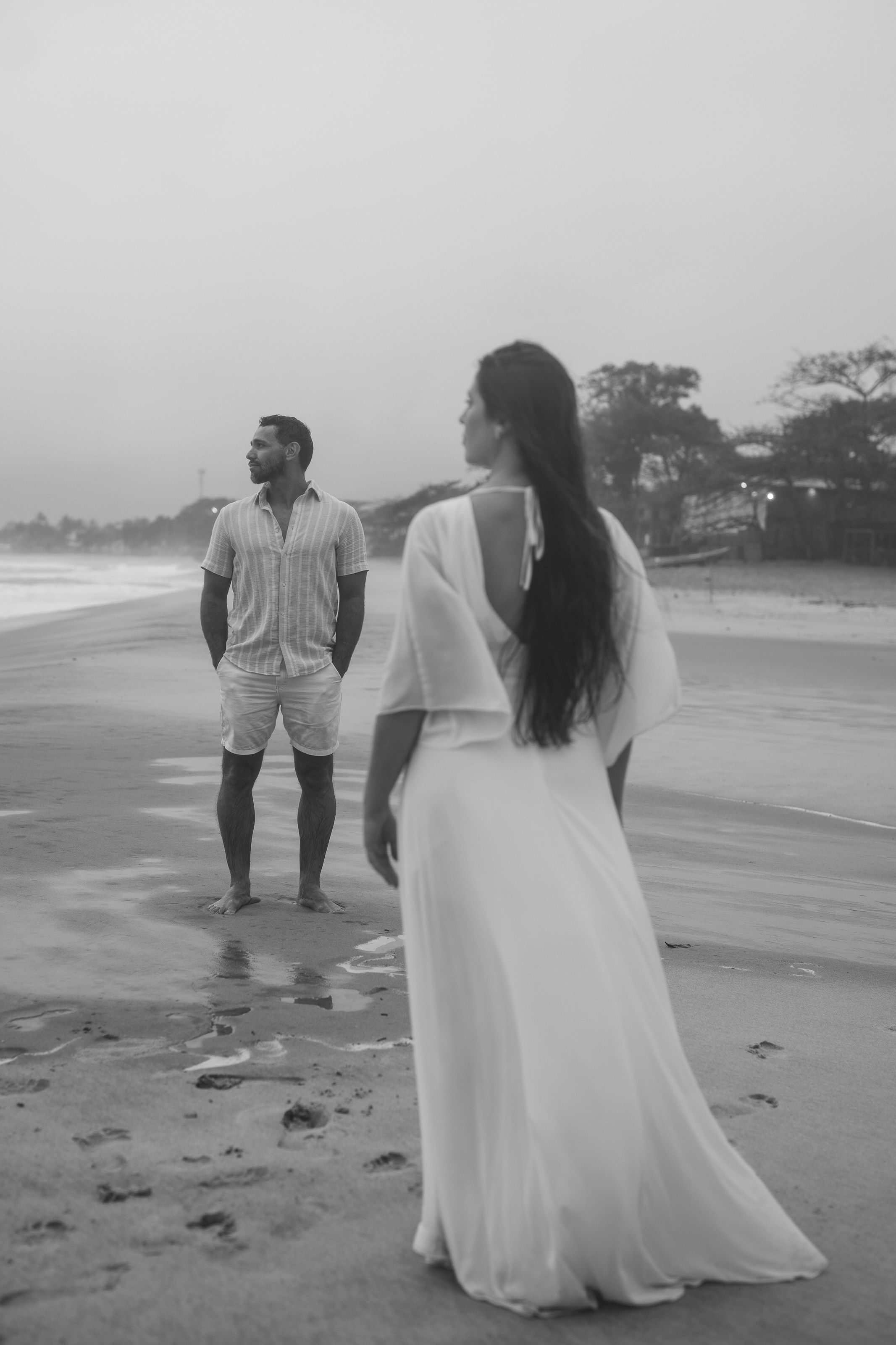 Pré Wedding — Bianca e Maik (Praia Maresias). Fotógrafo de casamento e Filmmaker de casamento