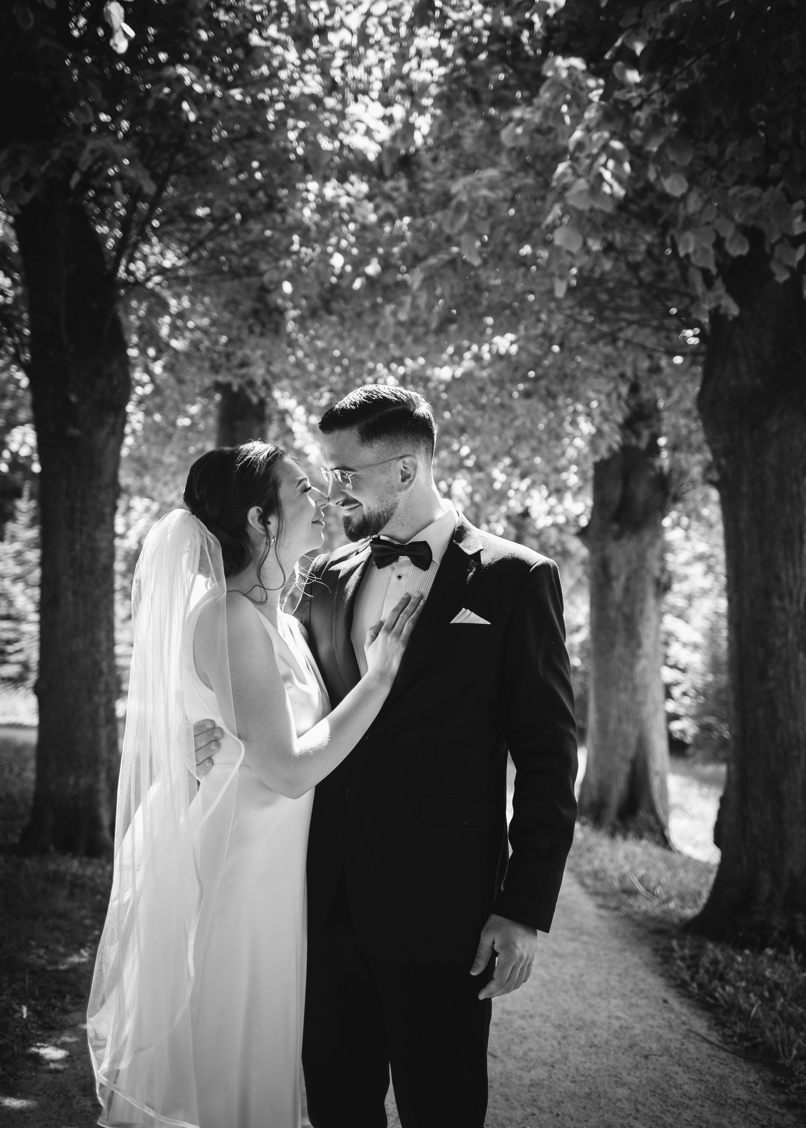 Vida | Martin. Professional wedding photographer in Copenhagen, Denmark — Julia Byron